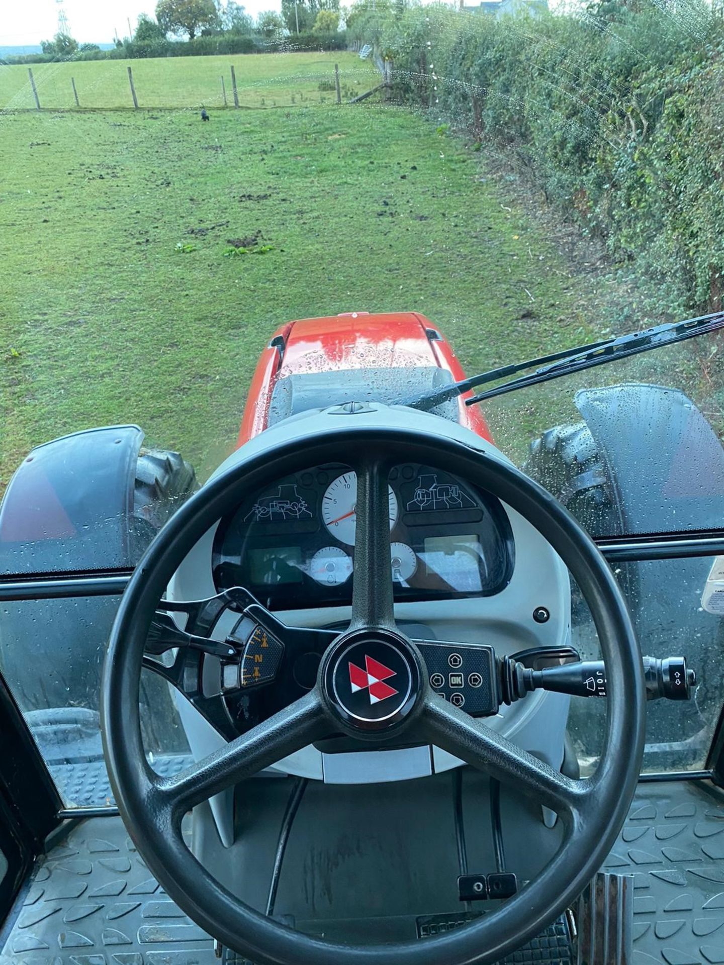 MASSEY FERGUSON 6455 DYNASHIFT TRACTOR - Image 16 of 17