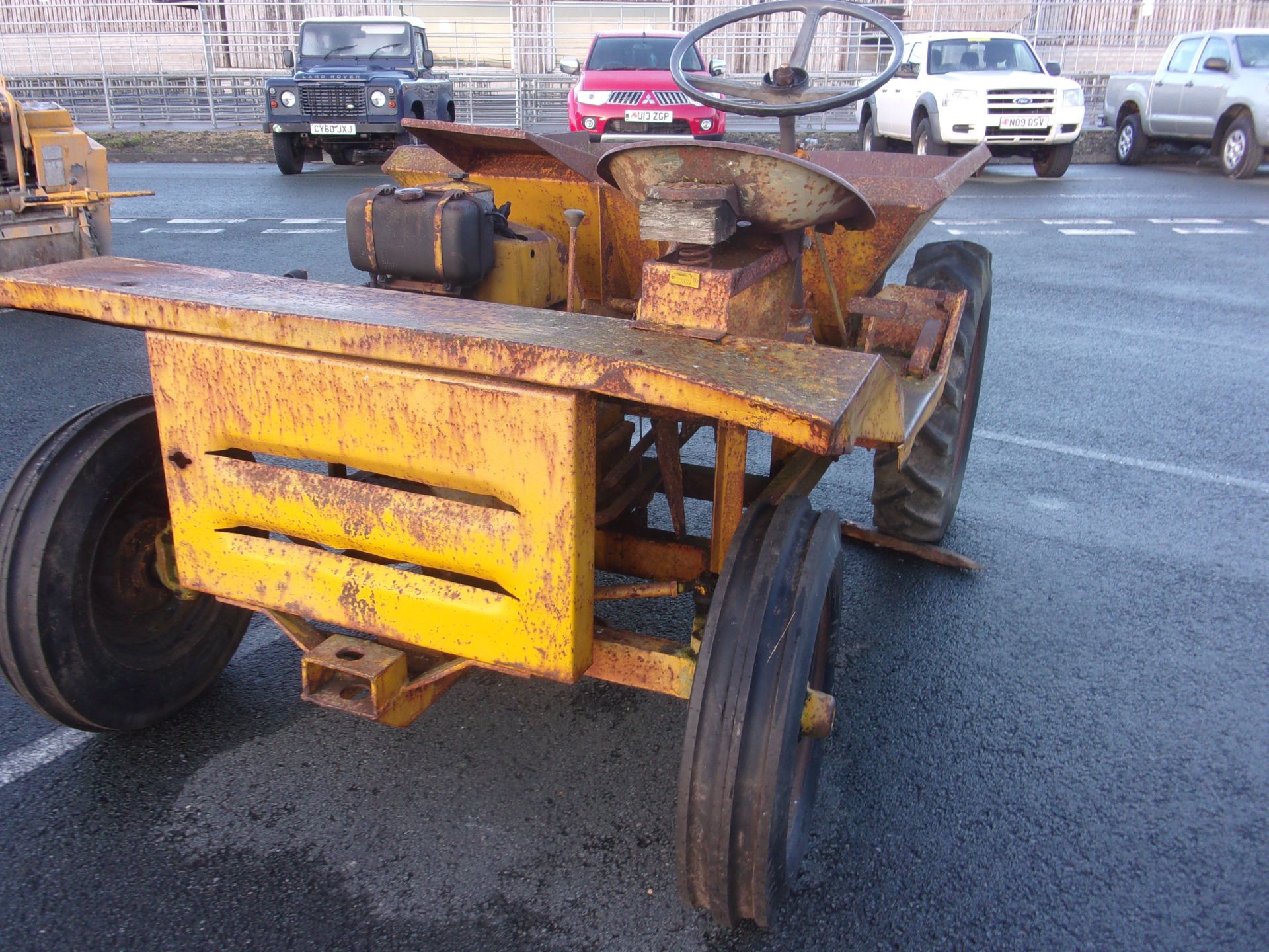 1 TON DUMPER TRUCK ( GWO) - Image 3 of 3