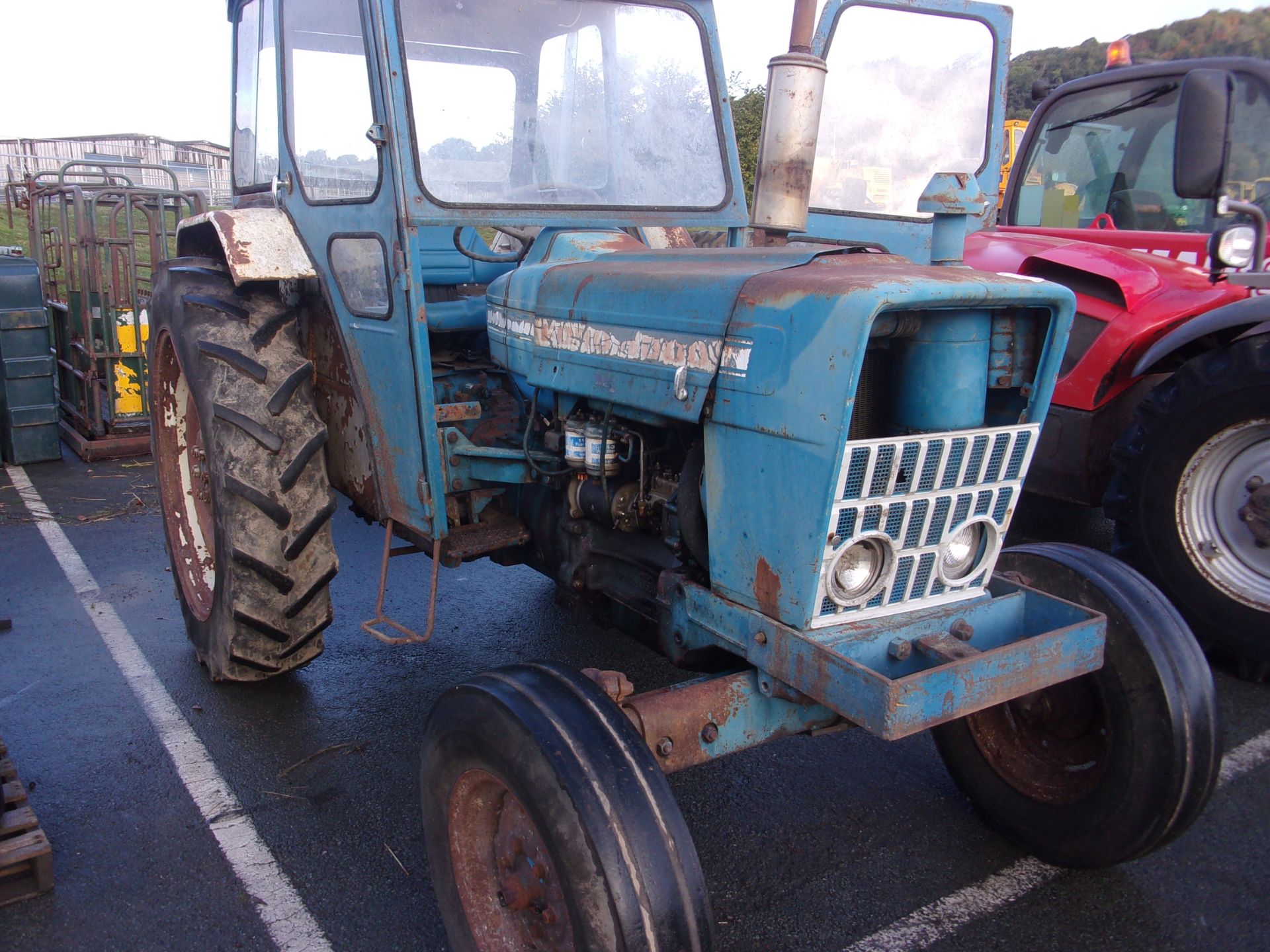 FORD 4000 TRACTOR