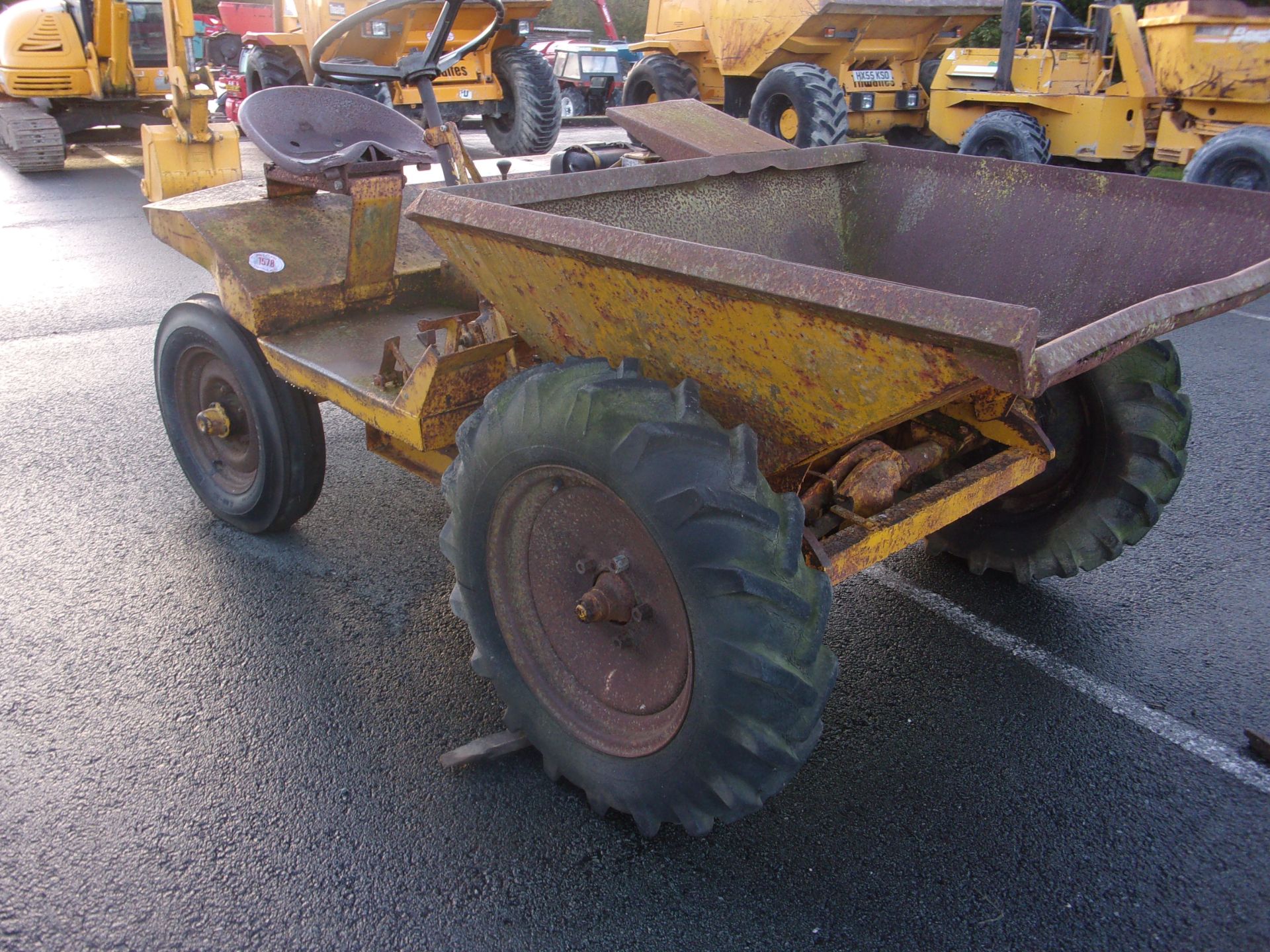 1 TON DUMPER TRUCK ( GWO) - Image 2 of 3