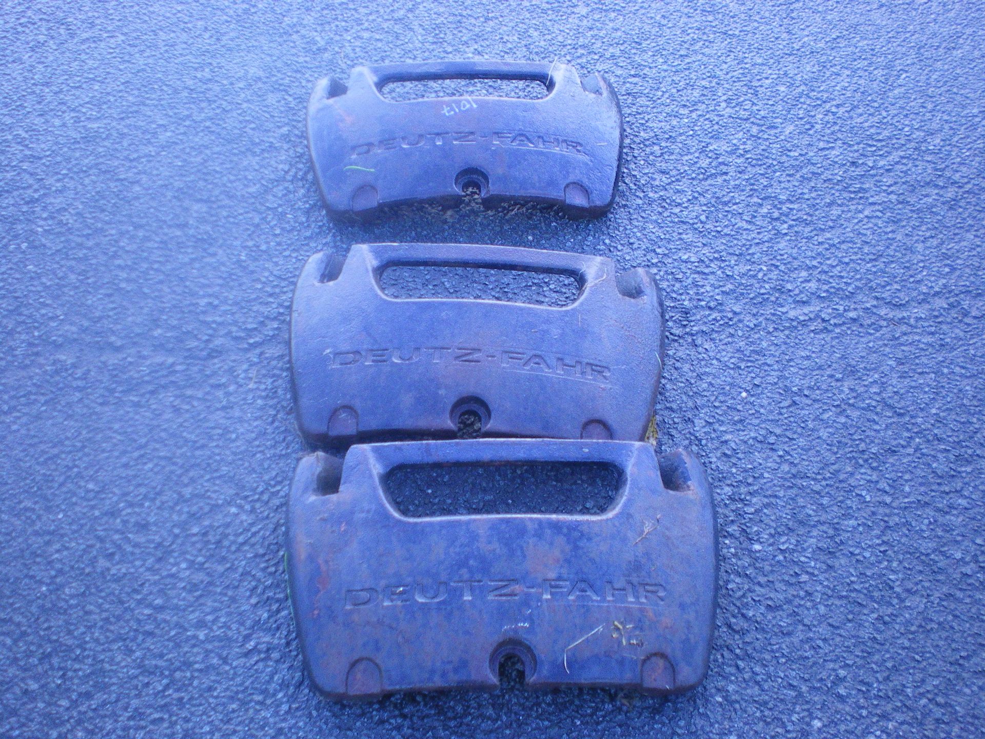 TRACTOR WEIGHTS - Image 2 of 2