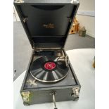 1930'S MAYFAIR SUPERMODEL GRAMOPHONE