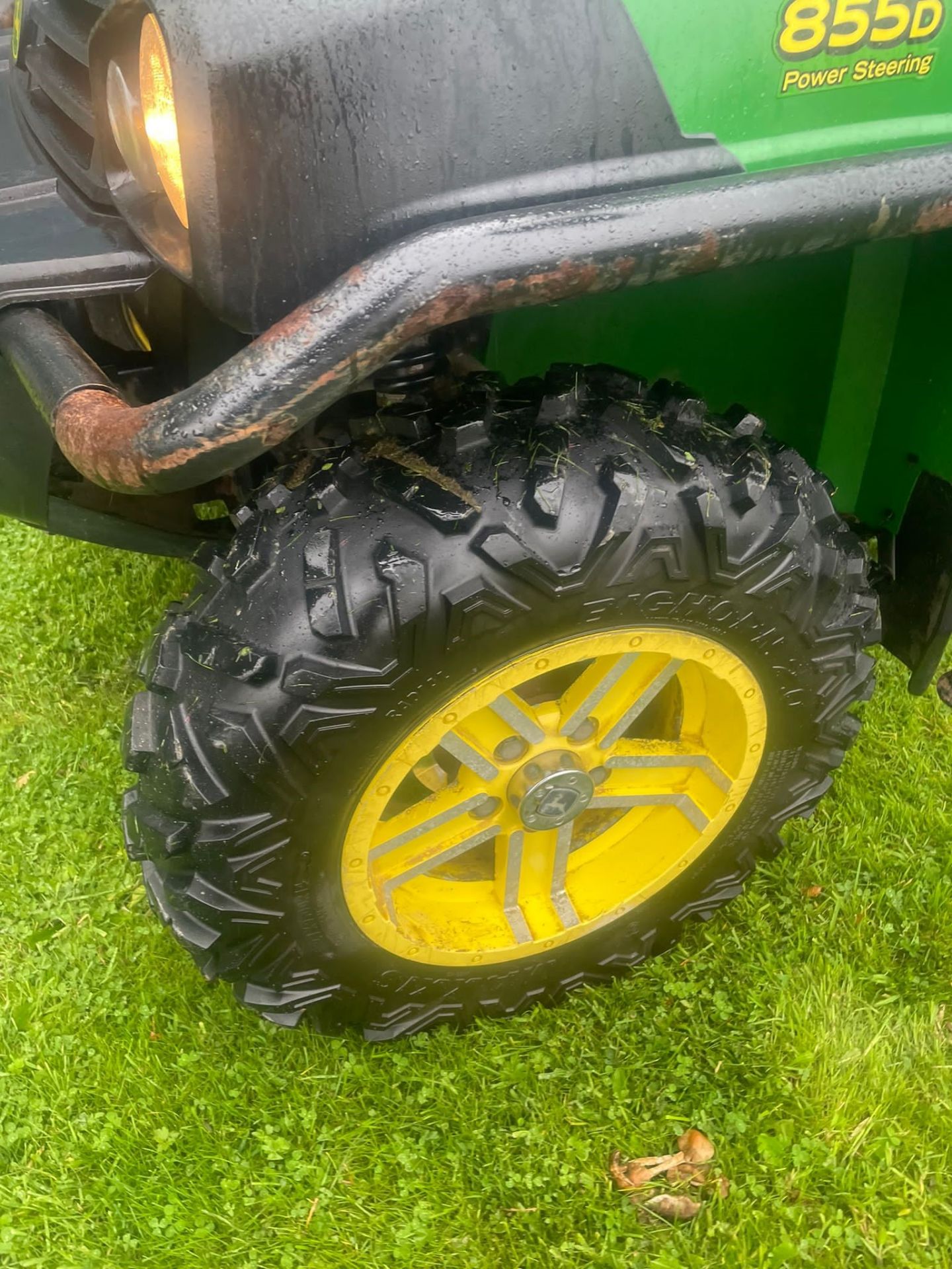 JOHN DEERE 855D GATOR (2015) - Image 8 of 10