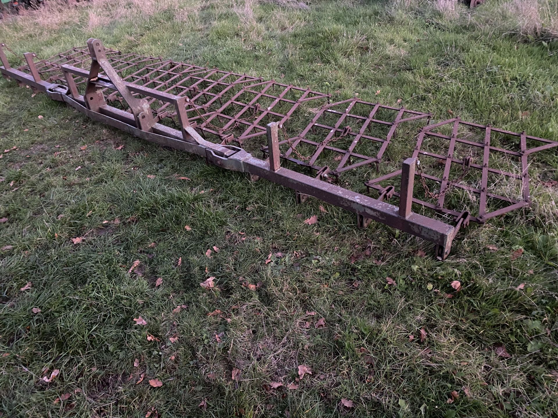 FOLDING HARROWS (NO VAT) - Image 3 of 4