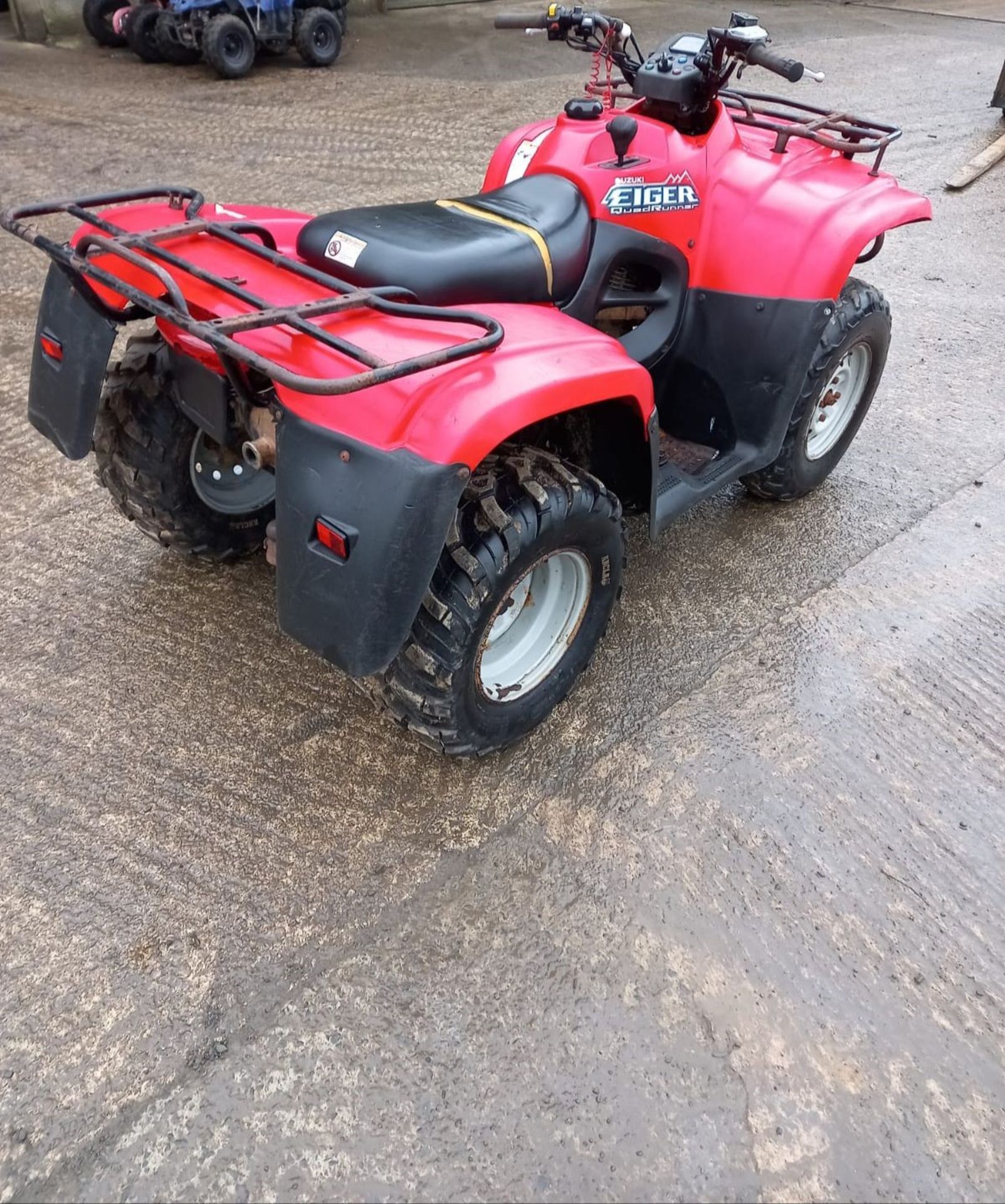 SUZUKI EIGER 400 4X4 QUAD BIKE - Image 2 of 4