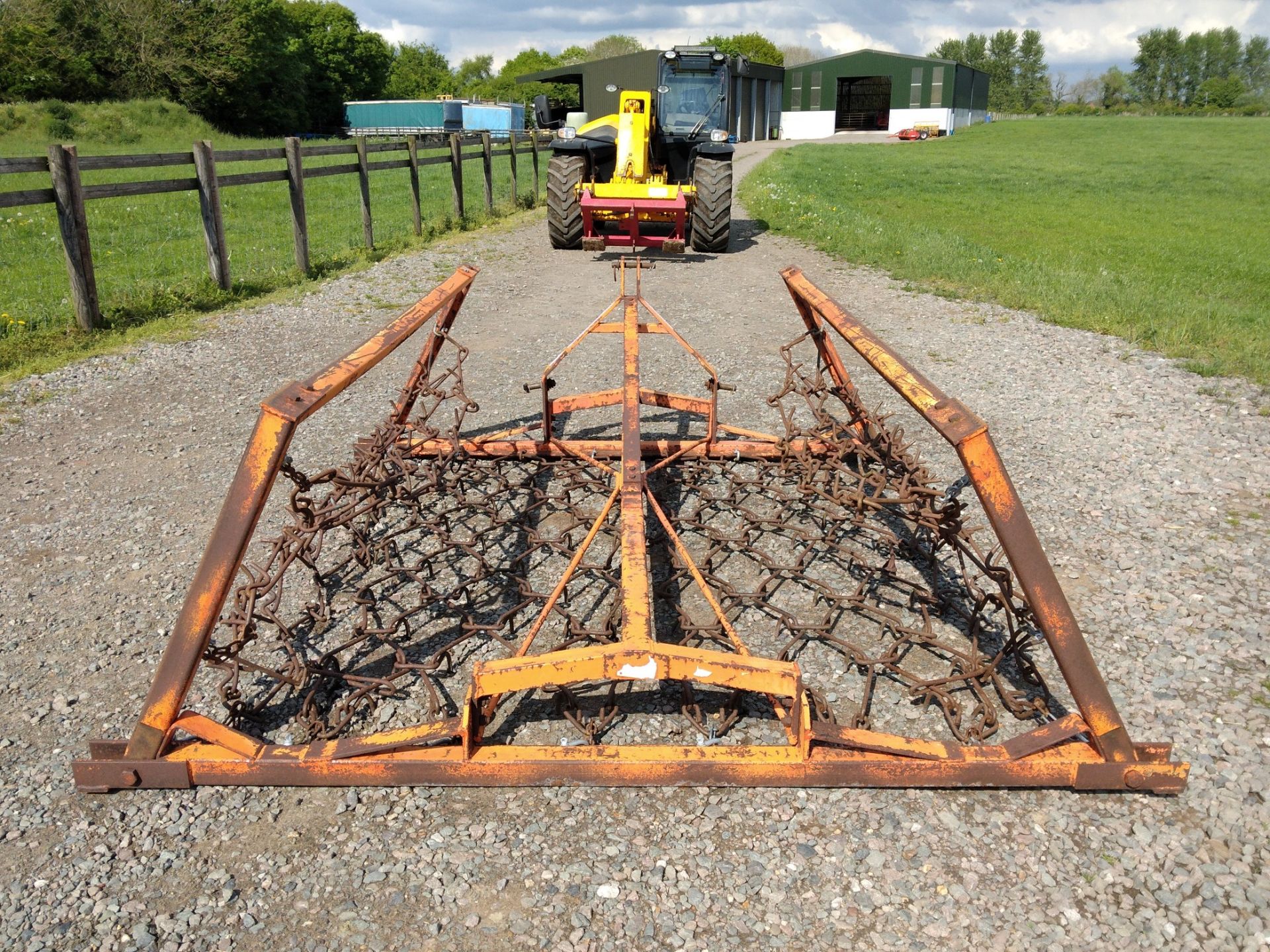 PARMITER 14FT MOUNTED CHAIN HARROWS - Image 2 of 12