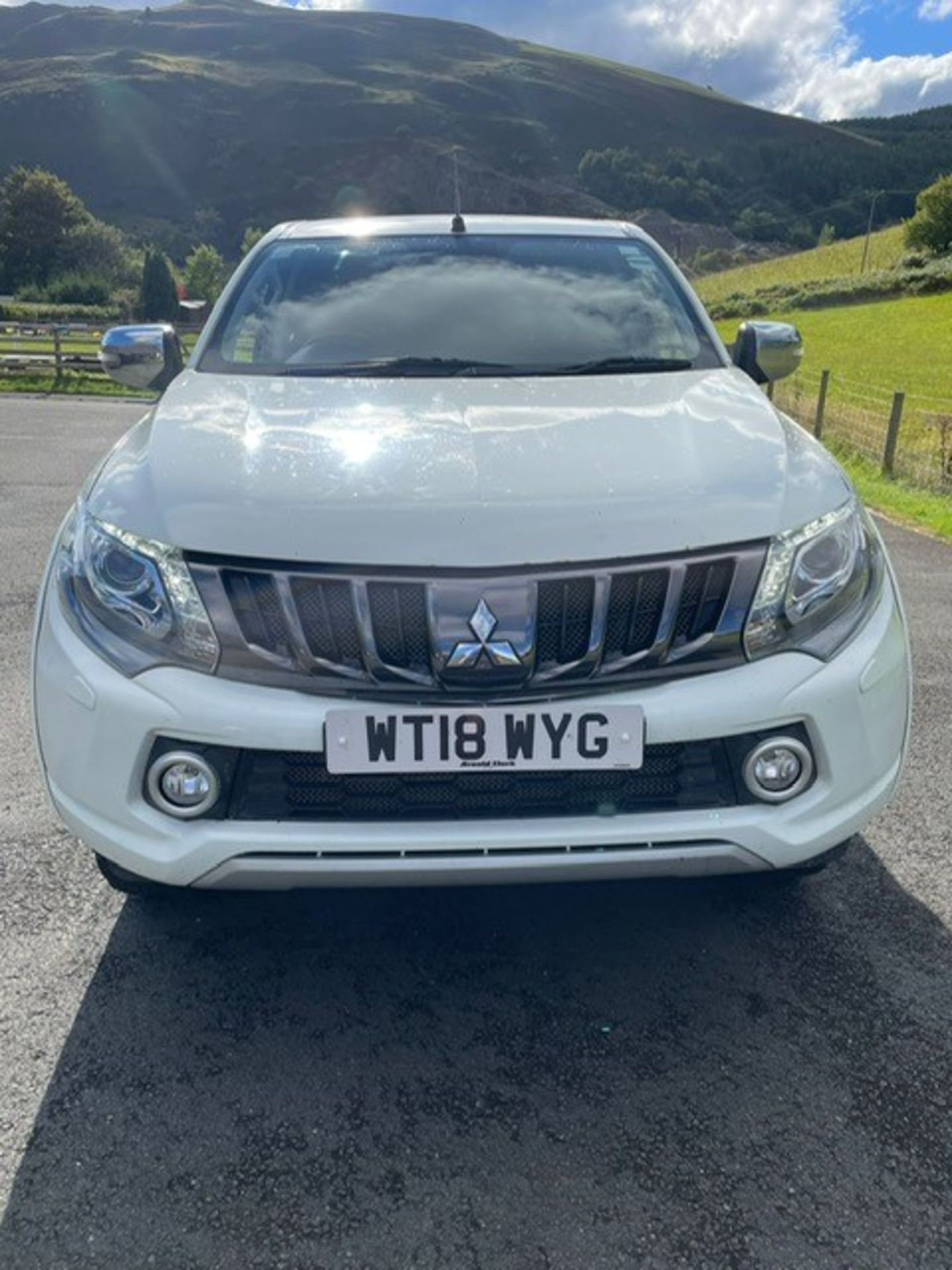 MITSUBISHI L200 BARBARIAN (2018) - Image 7 of 12