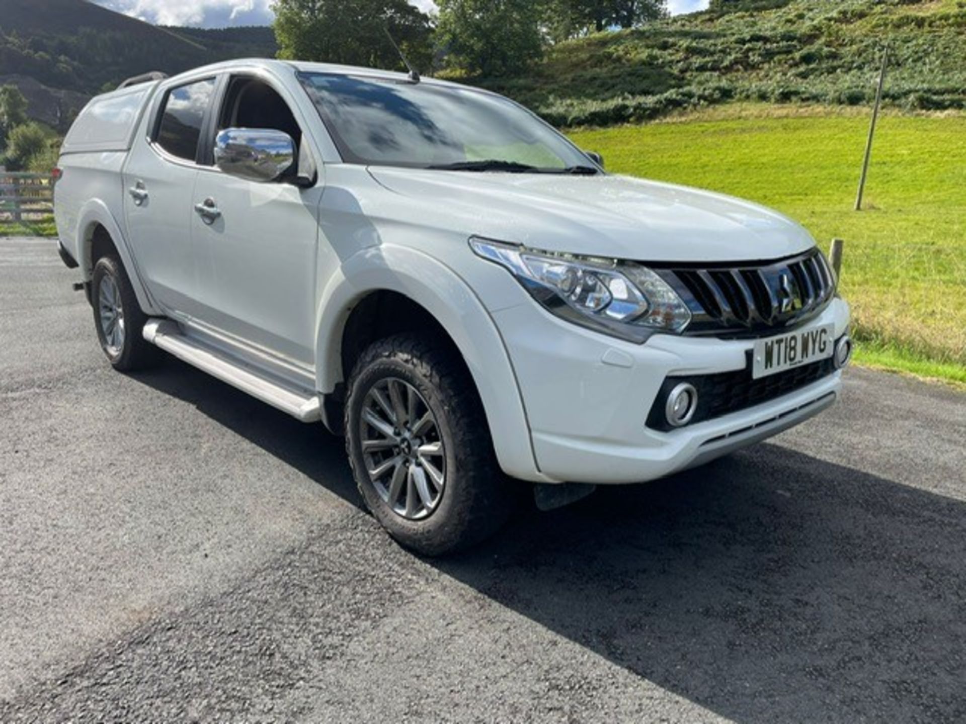 MITSUBISHI L200 BARBARIAN (2018)