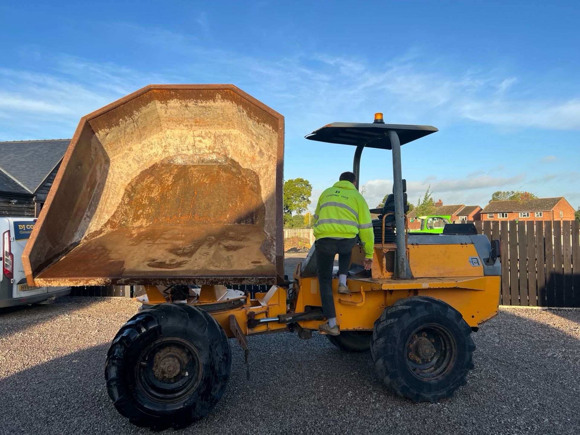 TEREX 856000 SWIVEL SKIP DUMPER - Image 4 of 7