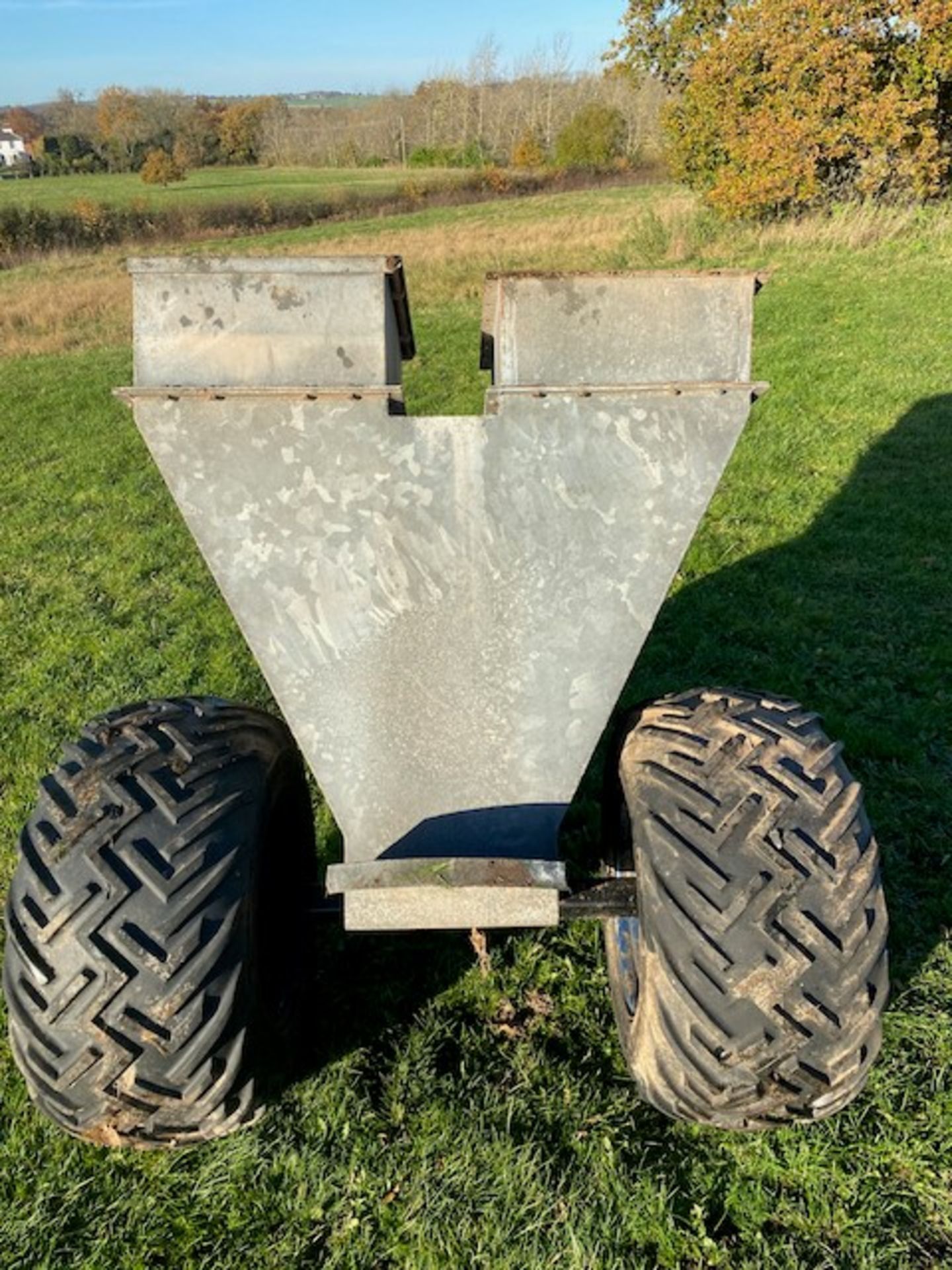 ATV FEEDER HOPPER - Image 3 of 3