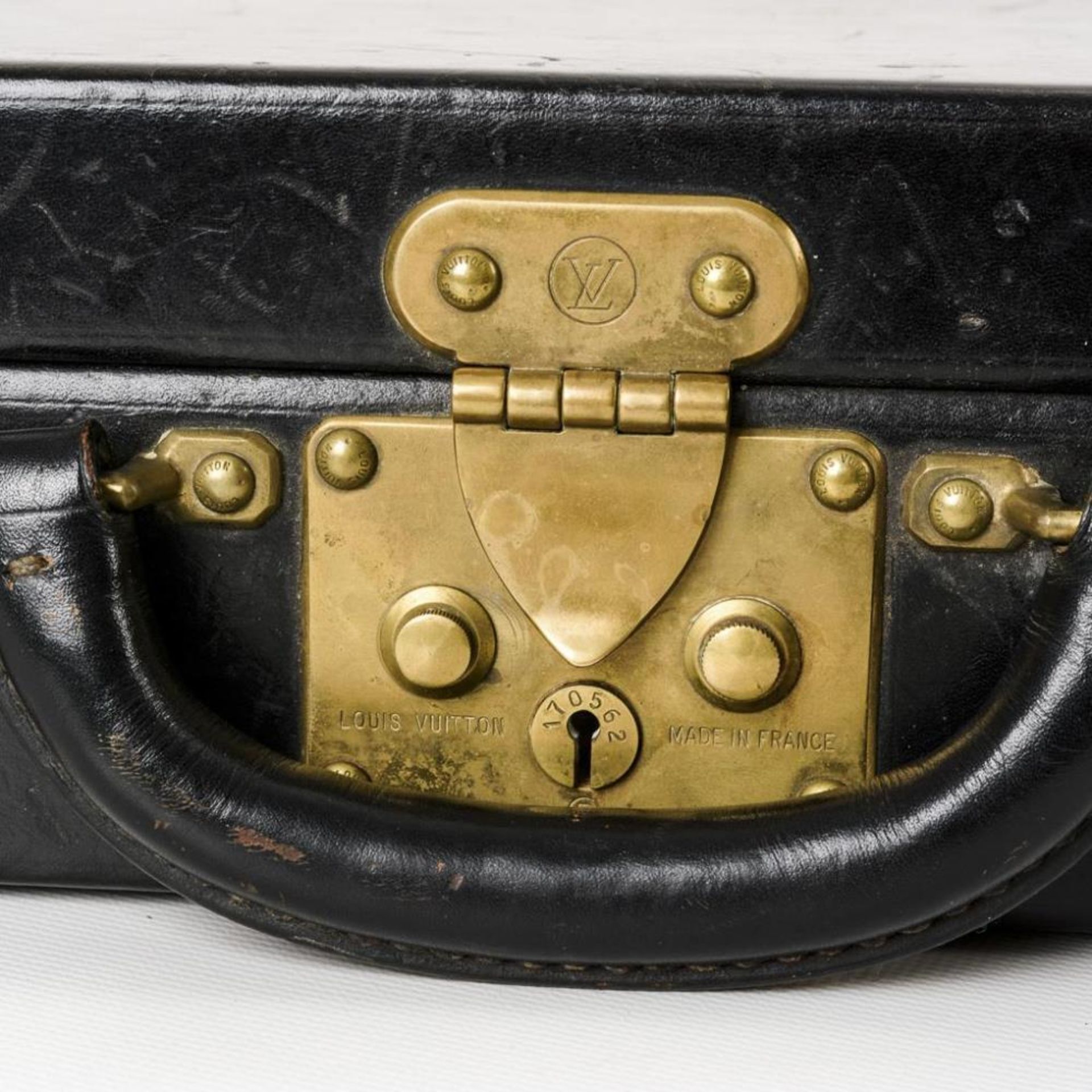 Louis-Vuitton-Koffer mit Original-Schlüssel im Säckchen - Bild 5 aus 5