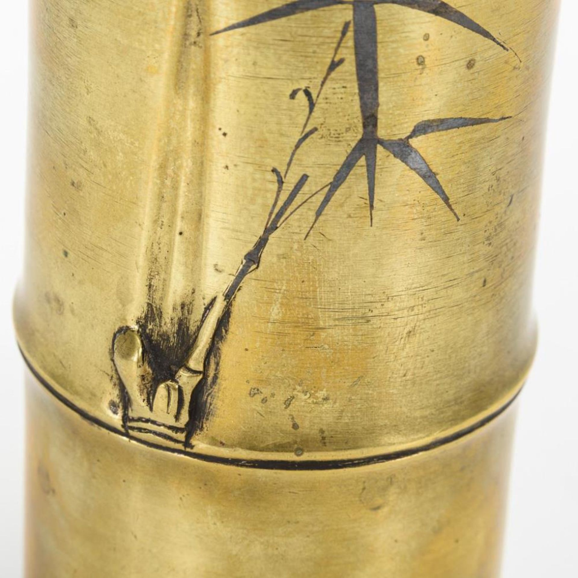Eleganter Bronze-Pinselhalter in Form eines Bambus-Segmentes - Bild 2 aus 3