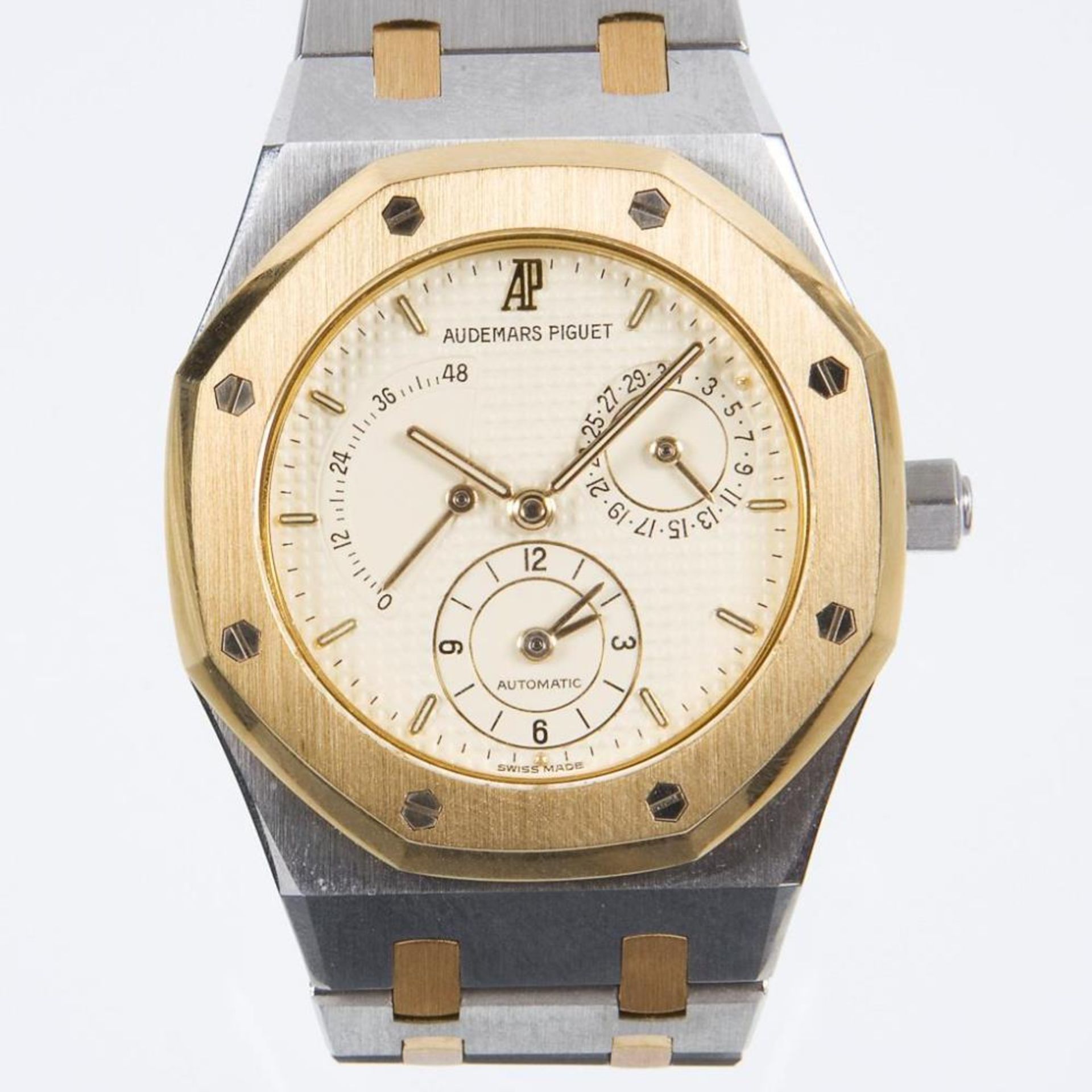 Armbanduhr: Royal Oak Dualtime in Edelstahl und Gold.. AUDEMARS PIGUET. - Bild 9 aus 9