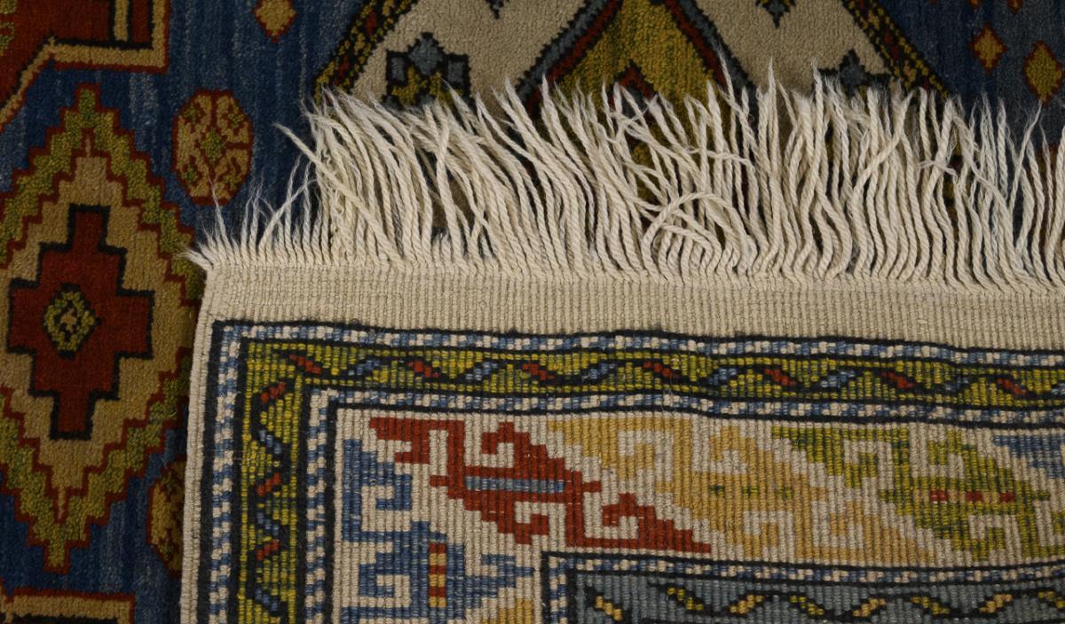 Ornamentteppich mit kaukasischem Dekor. - Image 2 of 2