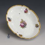 Barocke Schale mit Blumenmalerei. Meissen.