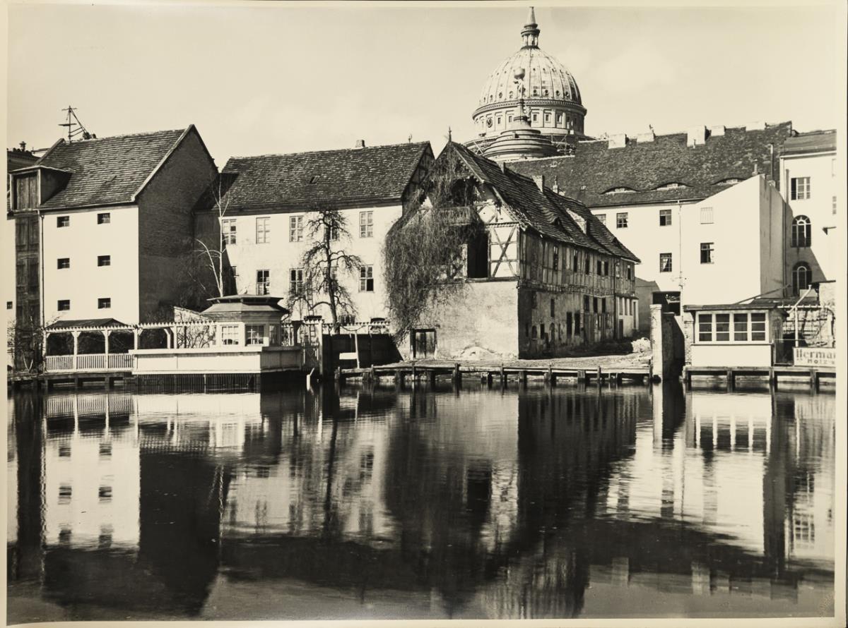 BAUR, Max(1898 Günzburg - 1988 Aschau im Chiemgau).10 Fotografien Potsdam Ende des 2| siehe Nachtrag - Image 10 of 10