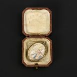 Antiker Anhänger mit Miniaturen, wohl um 1800, in altem Etui.