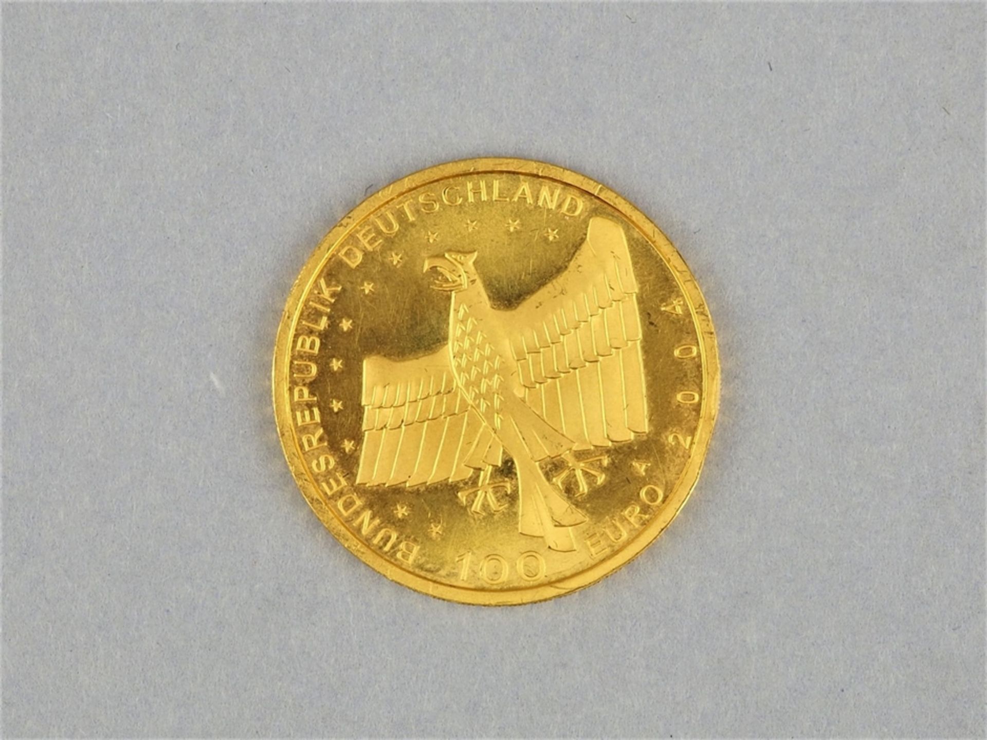 Gold coin 100 Euro, 2004, 15,55 g, 999,9 fine gold - Image 2 of 3