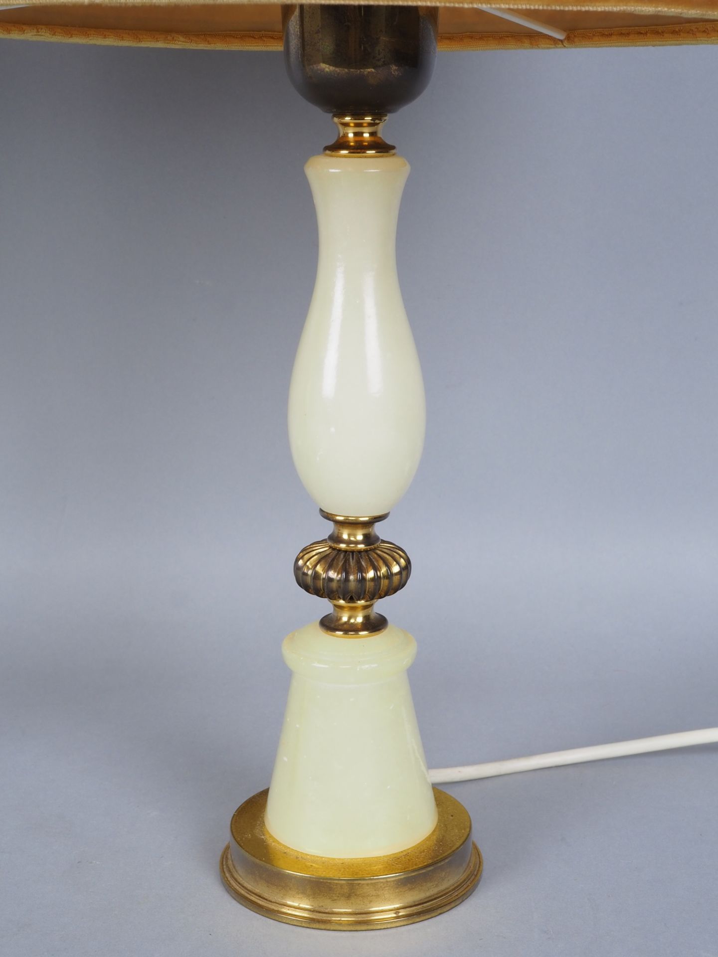 Pair of alabaster table lamps - Image 2 of 2