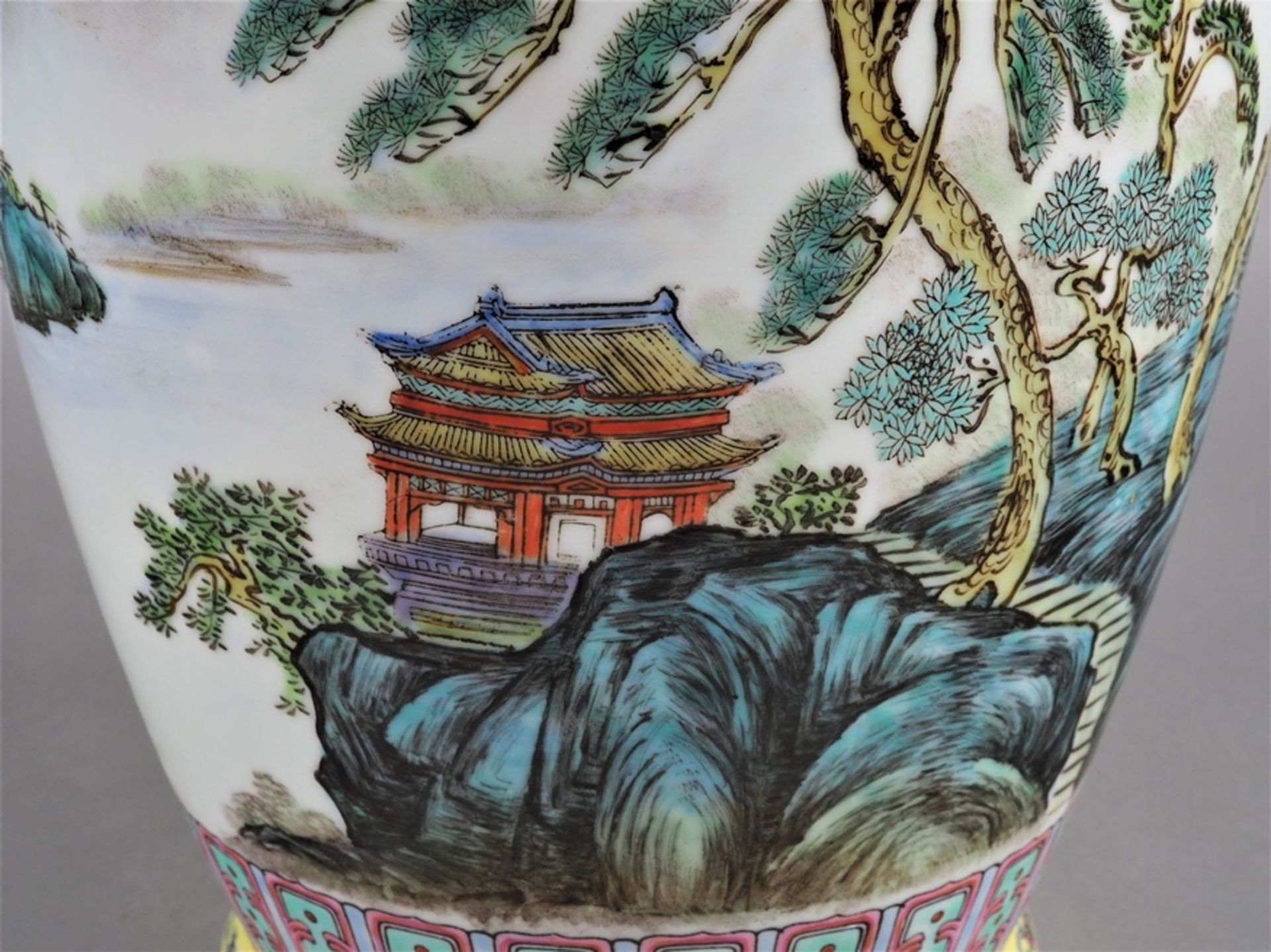 Antike Porzellan Vase, China, fein handbemalt - Bild 5 aus 6