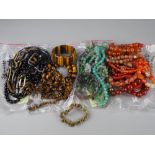 Konvolut Quarz Schmuck (5 Varianten), Gew. 2kg