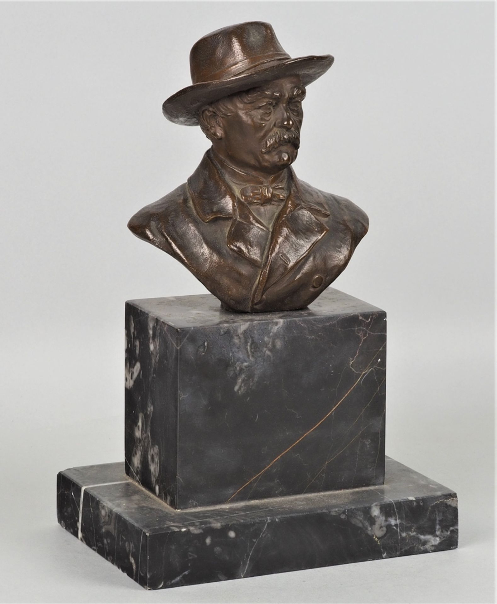 Bronzebüste "Otto von Bismarck", CARL KAUBA (1865-1922)