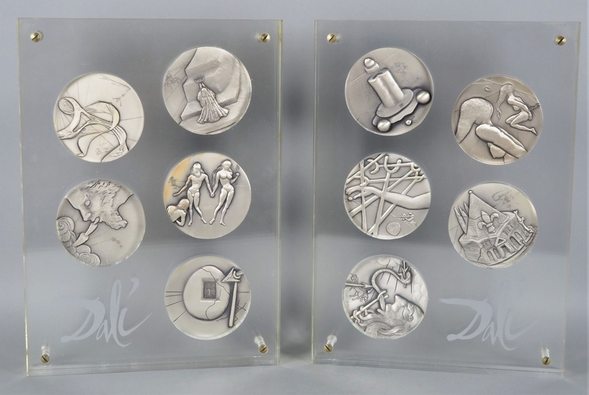 Salvador Dali (1904-1989), 10 große Silbermedaillen 'Die Zehn Gebote', Große Edition 10cm