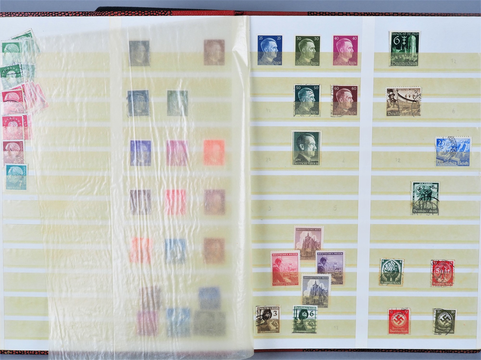 Assorted stamps from all over the world, 15 albums, 20th cent. - Image 2 of 15