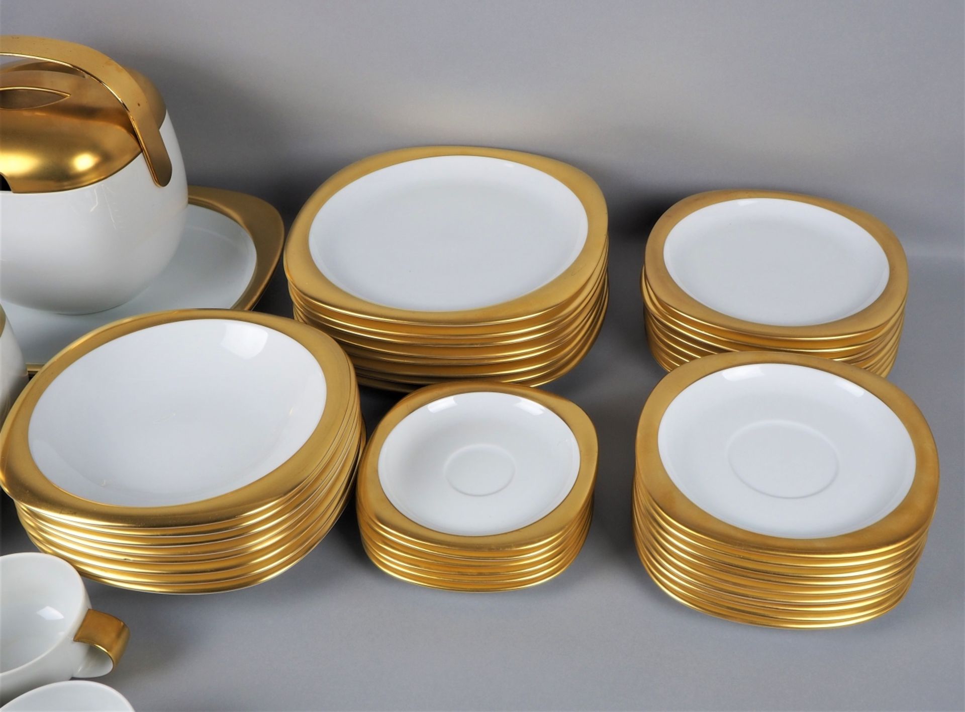 Rosenthal Suomi Gold Service für 8 Personen, 56 Teile - Bild 5 aus 7