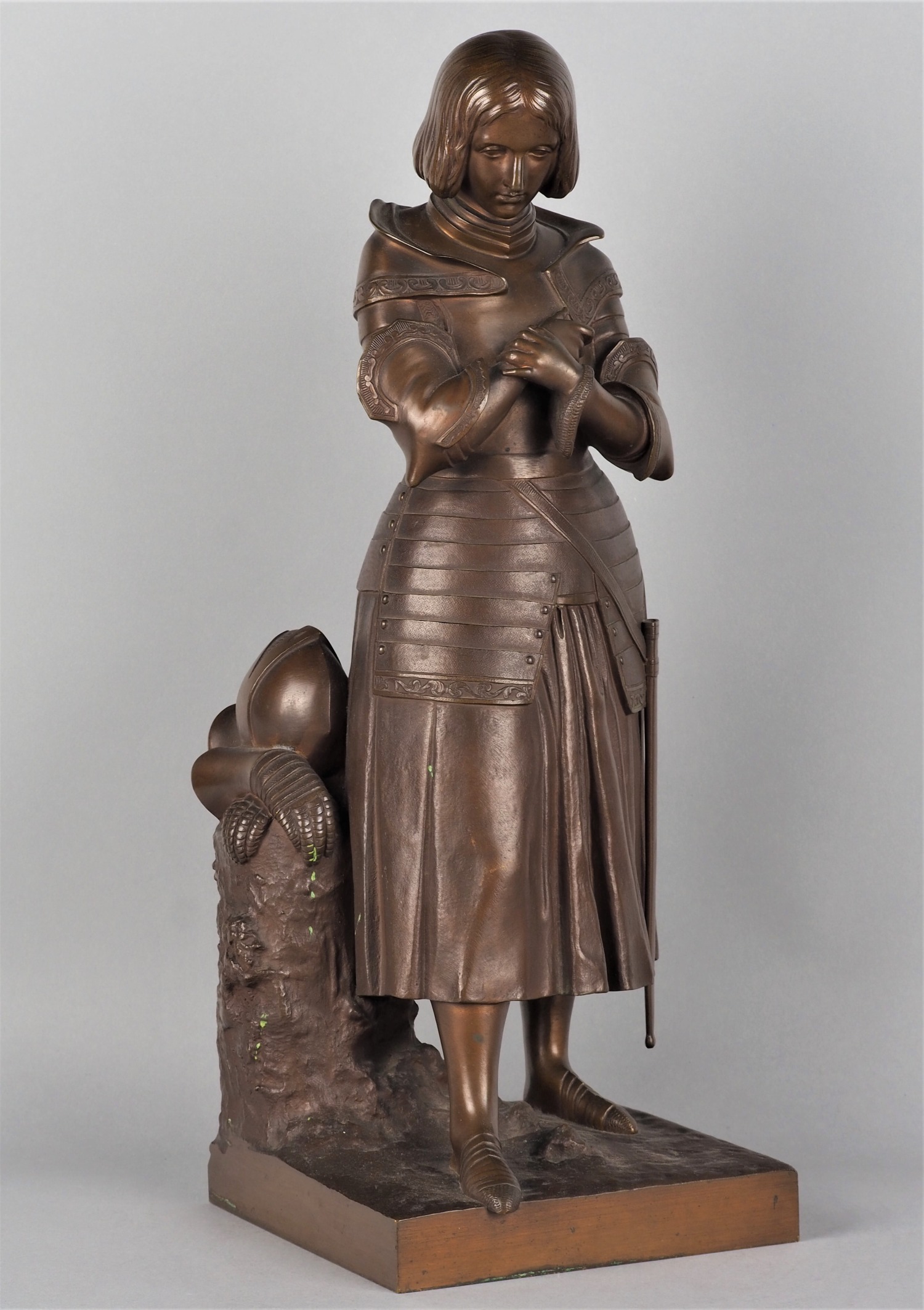 Bronze sculpture Marie D'Orléans  of Joan of Arc, around 1910.
