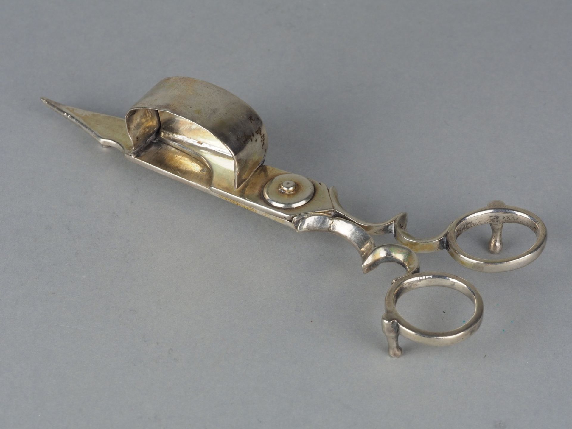 Silver plated candle snuffer, 19th c. - Image 2 of 4
