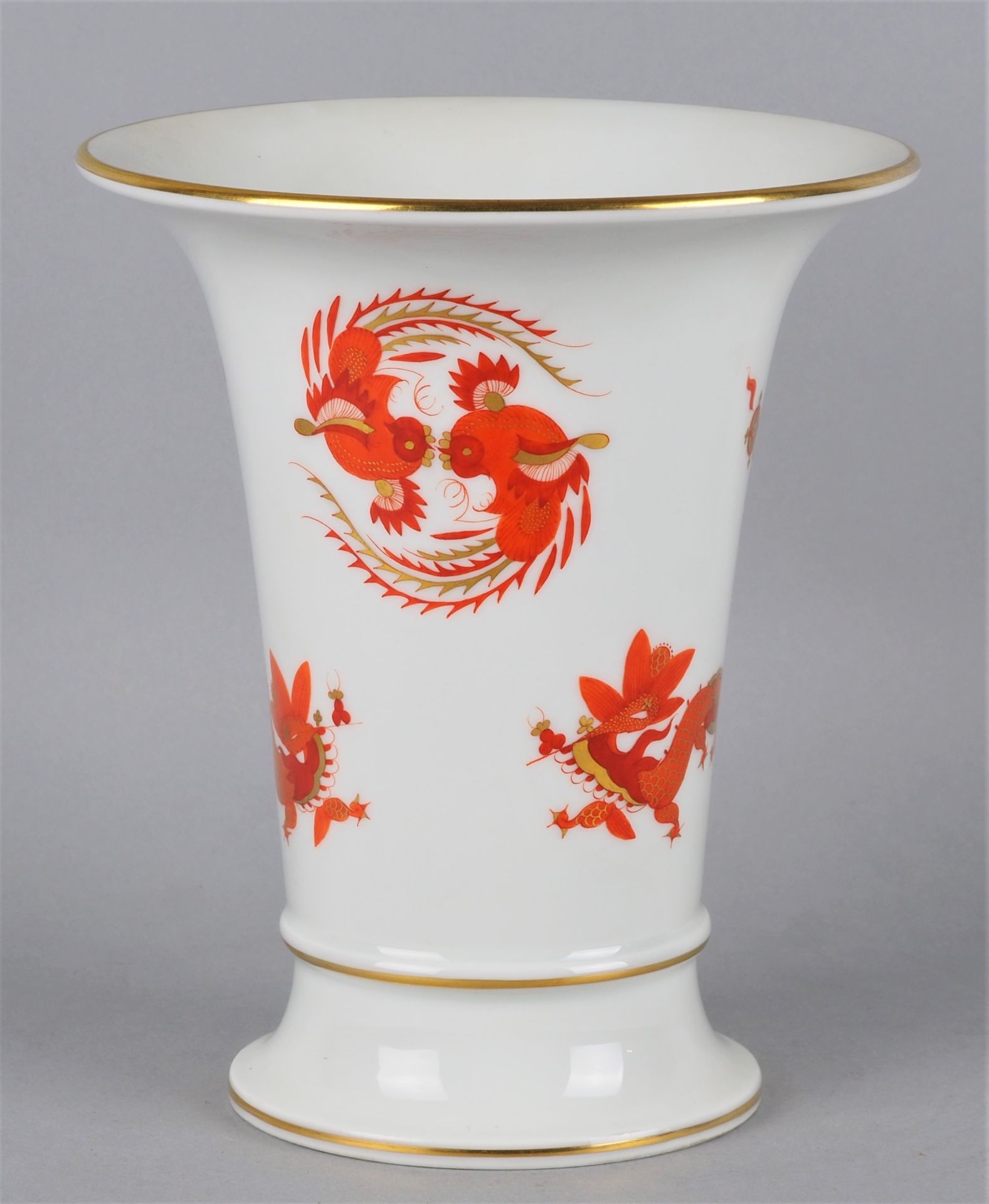 Meissen Vase Roter Drache, H. 19cm.