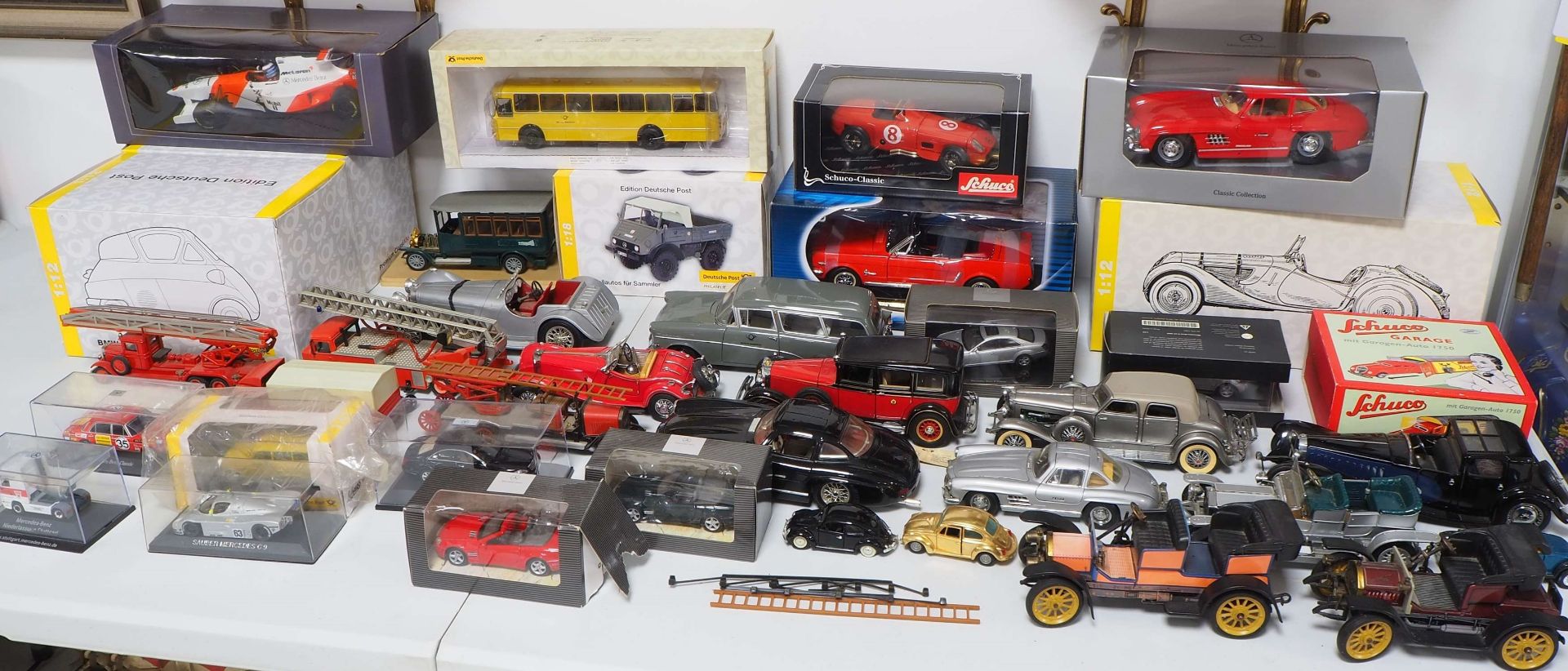 Convolute model cars