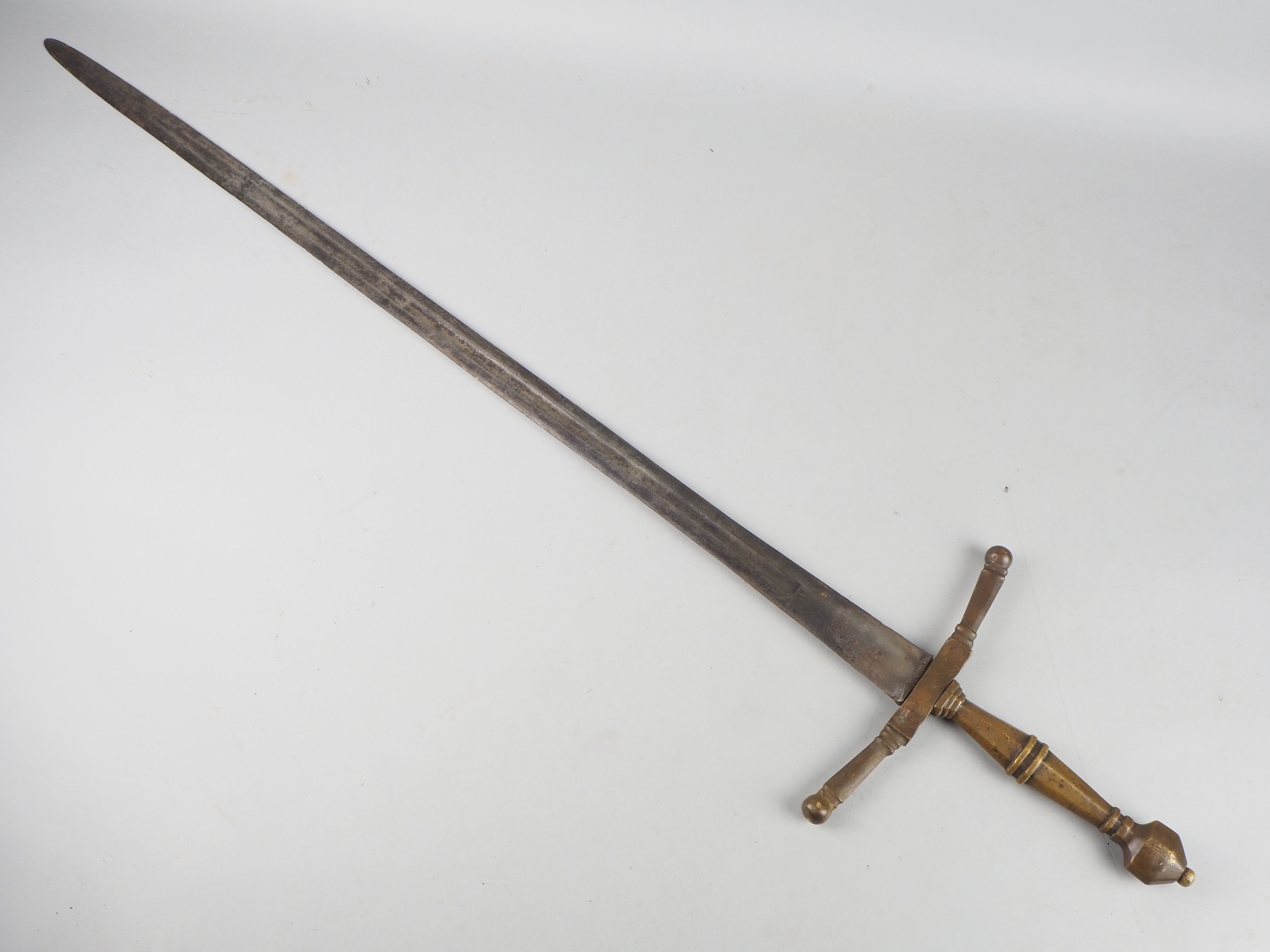 German Gothic style sword - Image 2 of 5