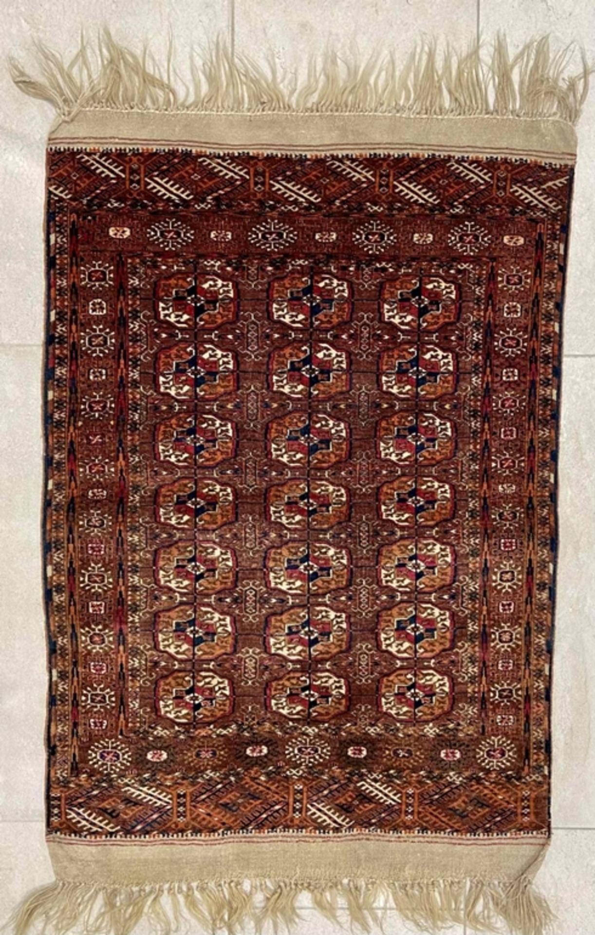 Turkmen Tekke, ca. 1920, 135x90cm