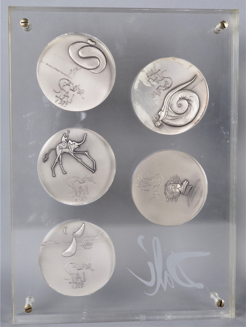 Salvador Dali (1904-1989), 10 large silver medals 'The Ten Commandments', Large Edition 10cm - Image 5 of 6