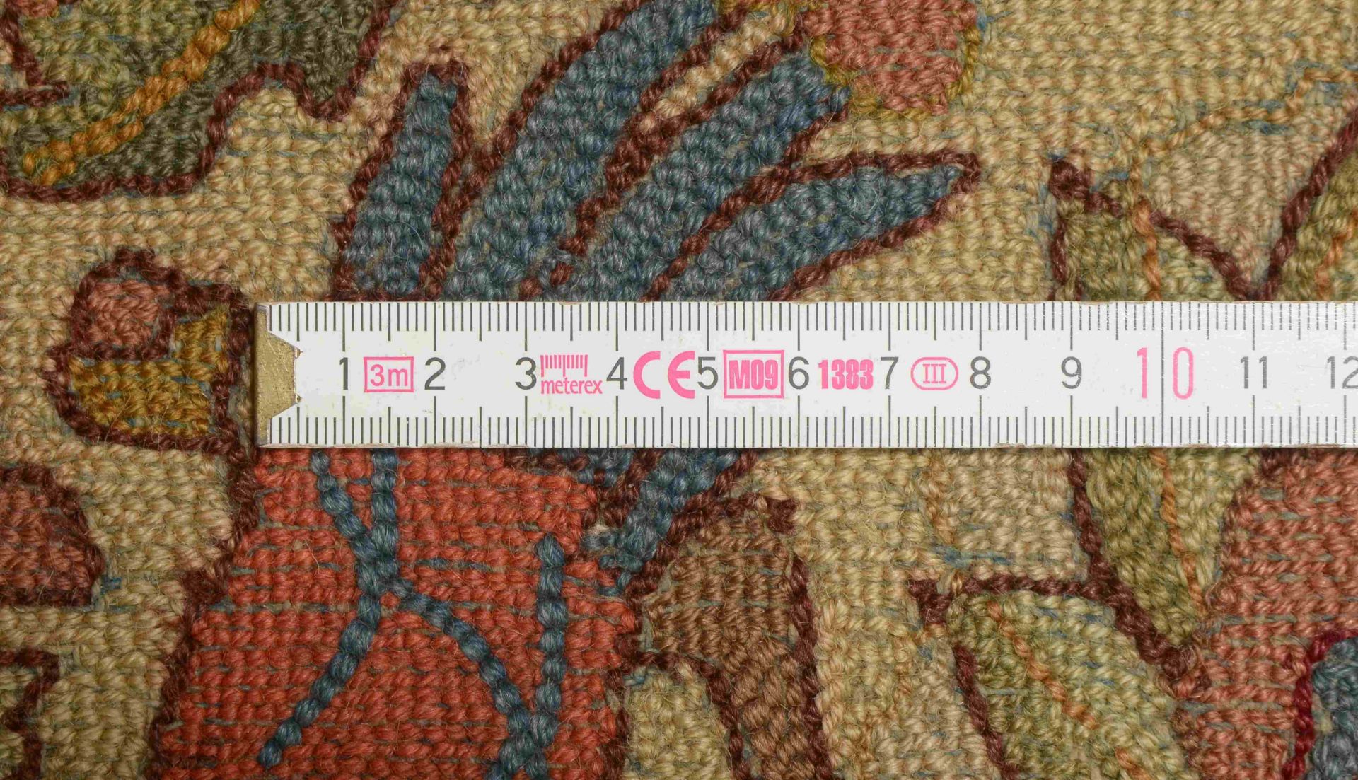 Nain-Bilderteppich, mit Seidenanteilen, sehr feine Knuepfung, ca. 850.000 Knoten/qm, Motiv -Junges P - Bild 2 aus 3
