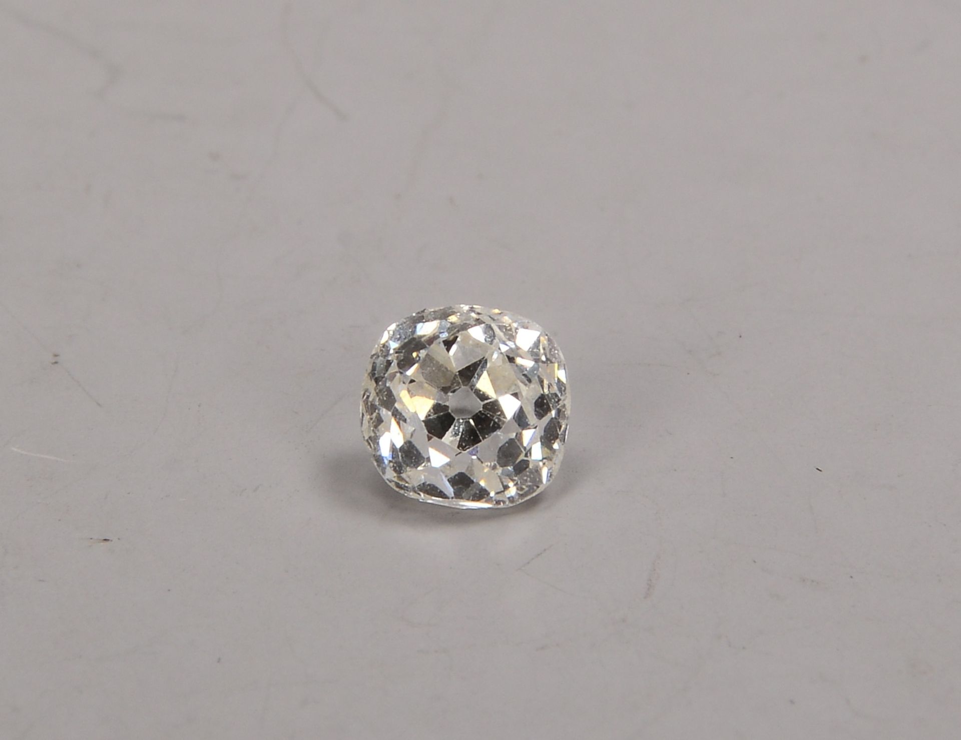 Loser Diamant von 0,65 ct, Stein im Altschliff, Farbe Wei&szlig;/IF