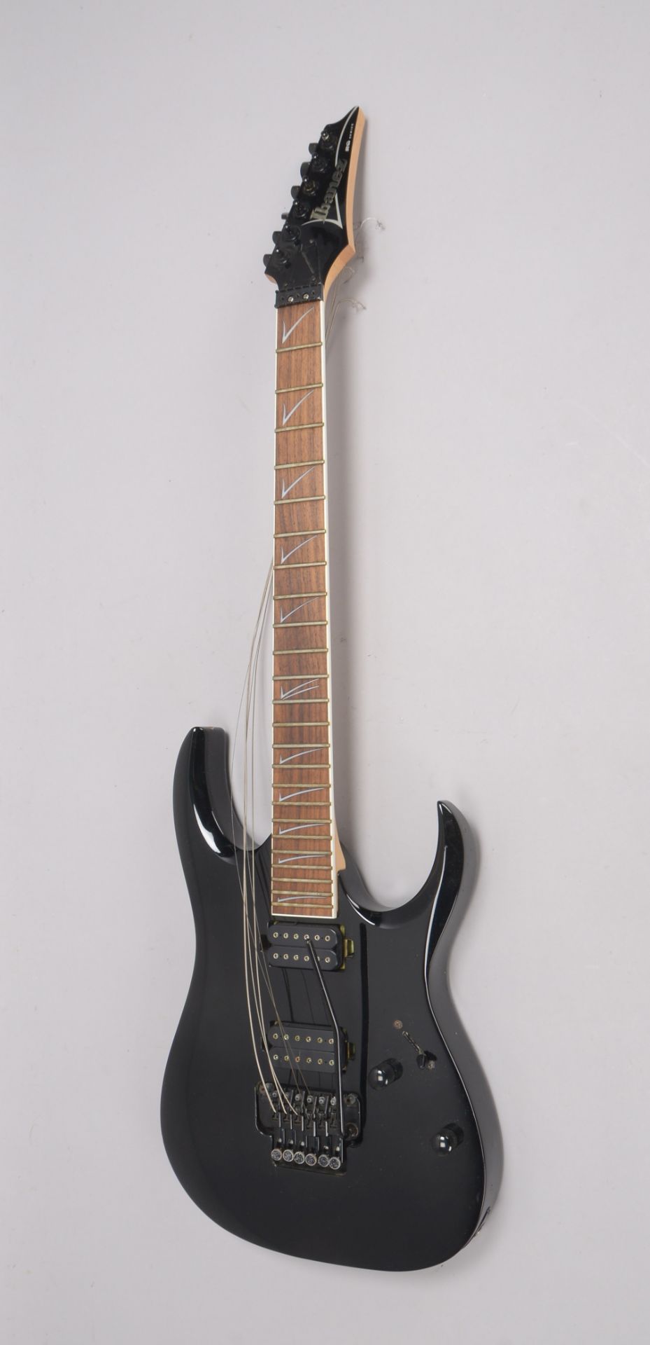 E-Gitarre, Ibanez &#039;RG-Series (RGD 320Z)&#039;, Griffbrett mit Inlays, mit Tasche und Anleitung;