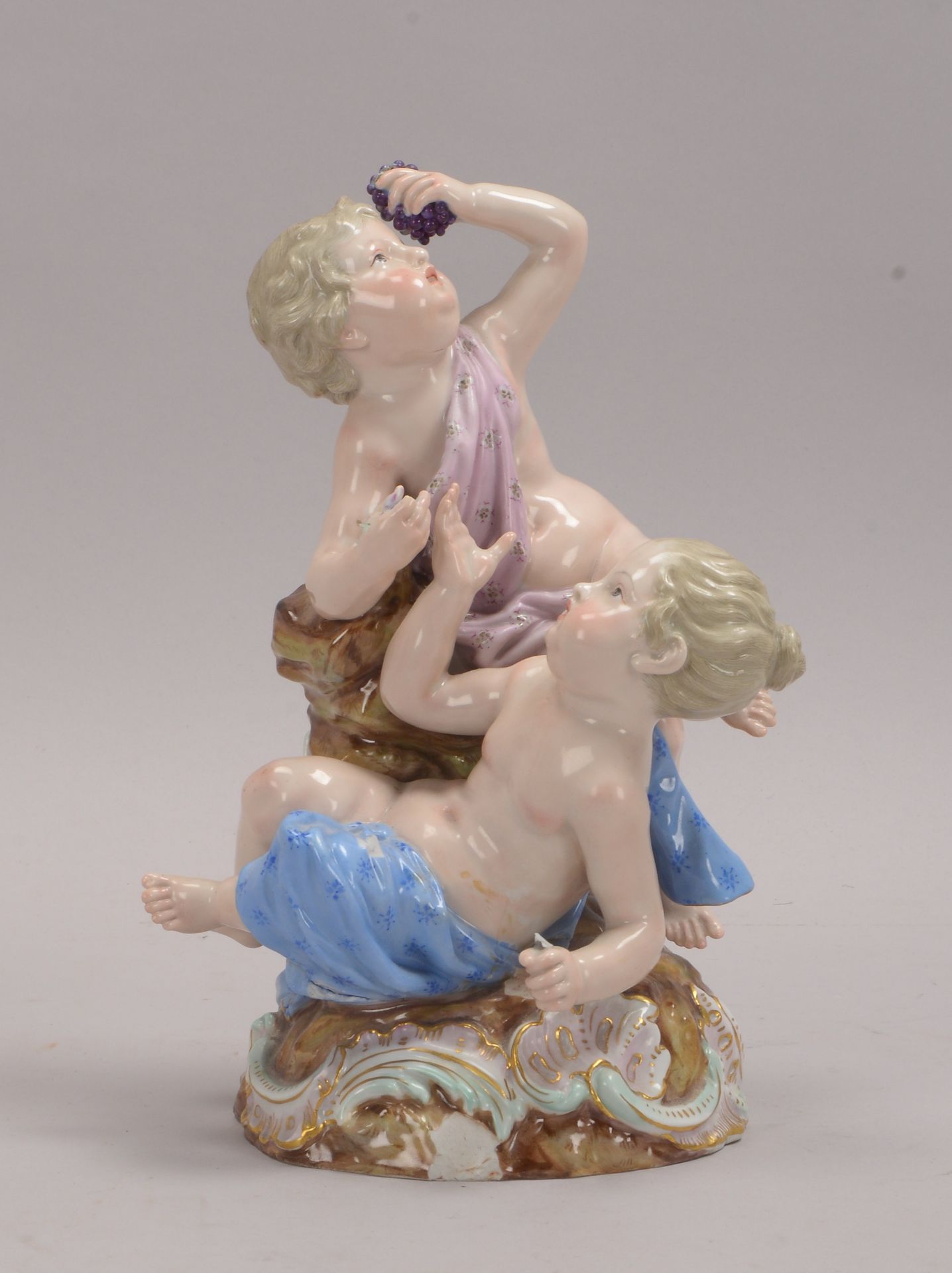 Meissen (Schwertermarke/Knaufzeit, 1814-1860), Porzellan-Figurengruppe, 'Allegorie der Jahreszeiten'