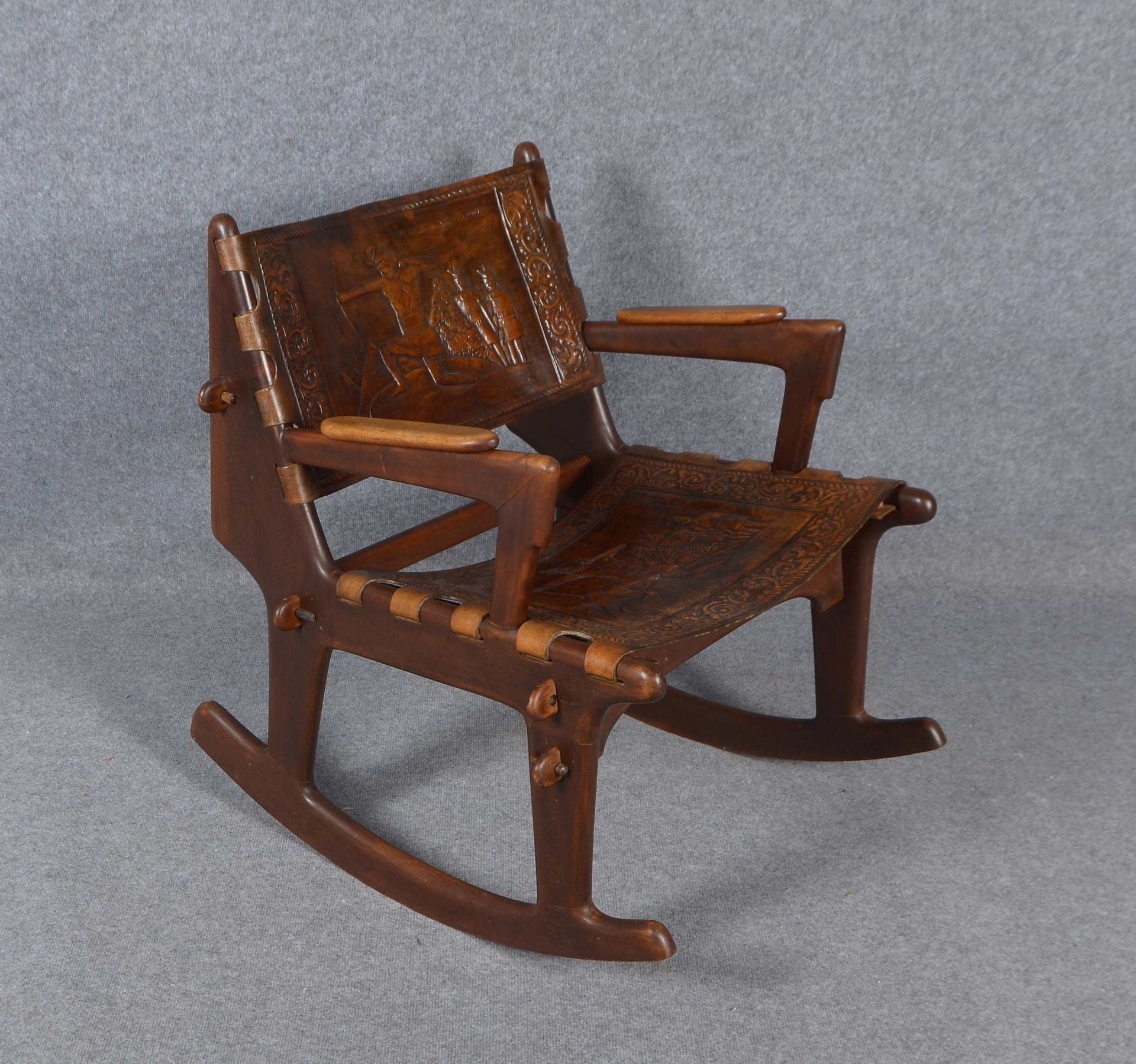 Muebles de Estilo/Ecuador (1970er Jahre), Schaukelstuhl/&#039;Rocking Chair&#039; - exotische Handan - Image 2 of 3