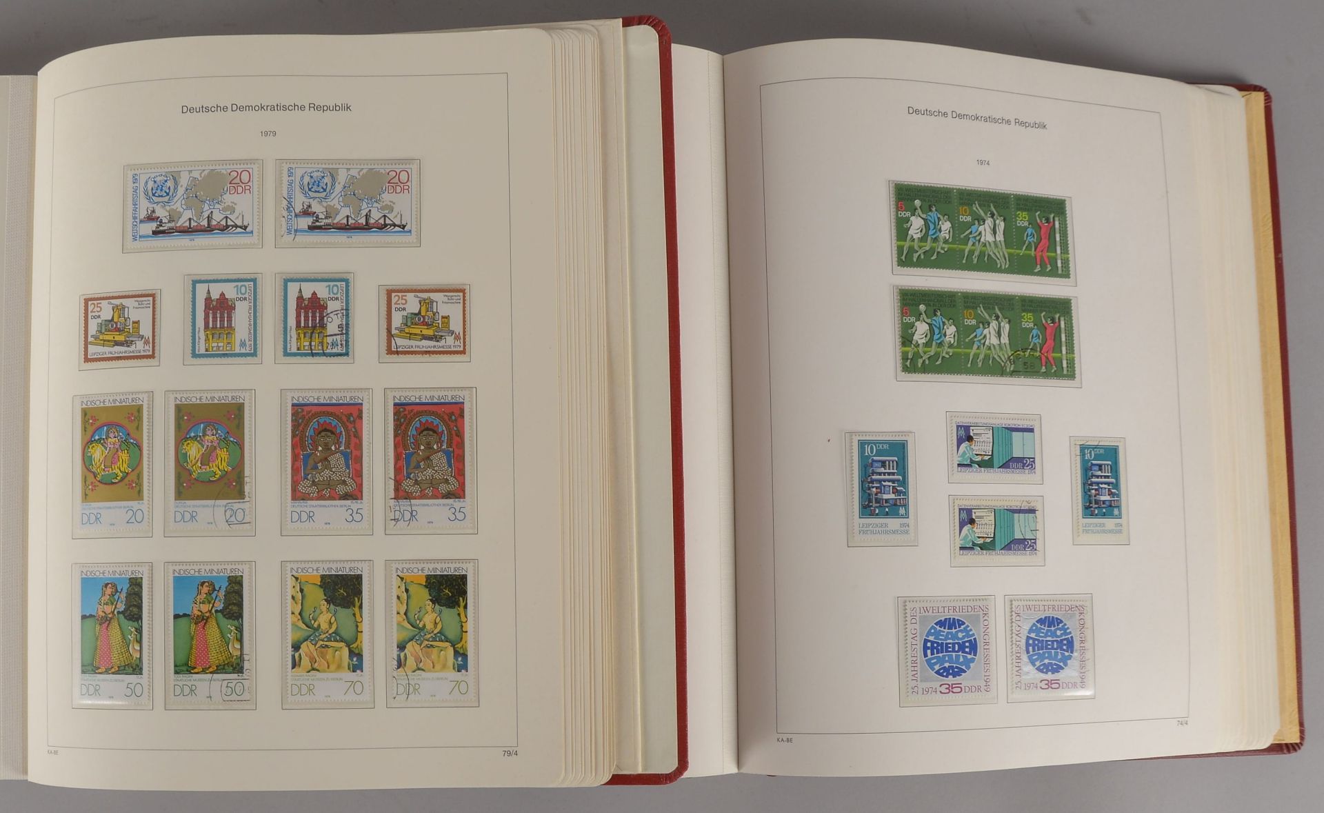 Briefmarkensammlung, 1945 - 1989: 'DDR' und 'SBZ', in 8x Alben gesammelt (jeweils stark besammelt) - Bild 3 aus 3