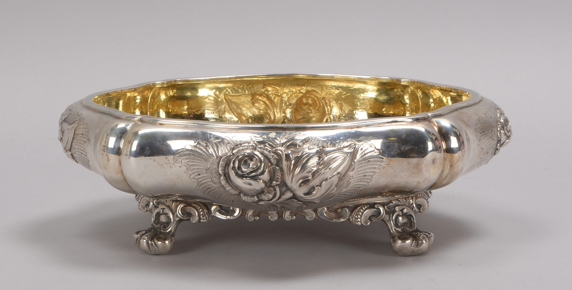 Schale (Deutschland), 900 Silber (mehrfach punziert), handgeschlagen/handgetrieben, innen vergoldet