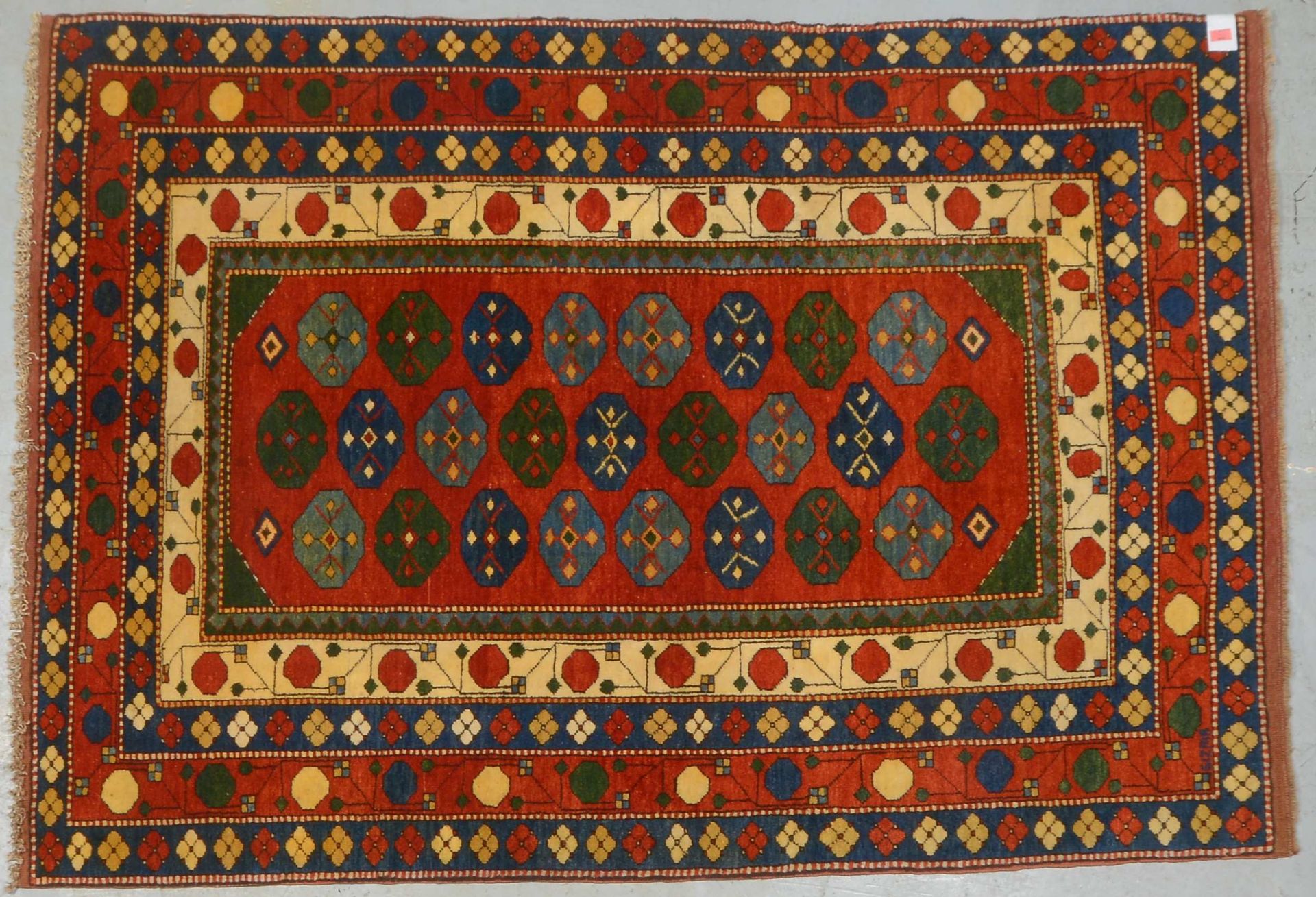 Ziegler-Orientbr&uuml;cke (wohl Kaukasus), antik, Wolle auf Wolle, Pflanzenfarben, mit Kelimkante