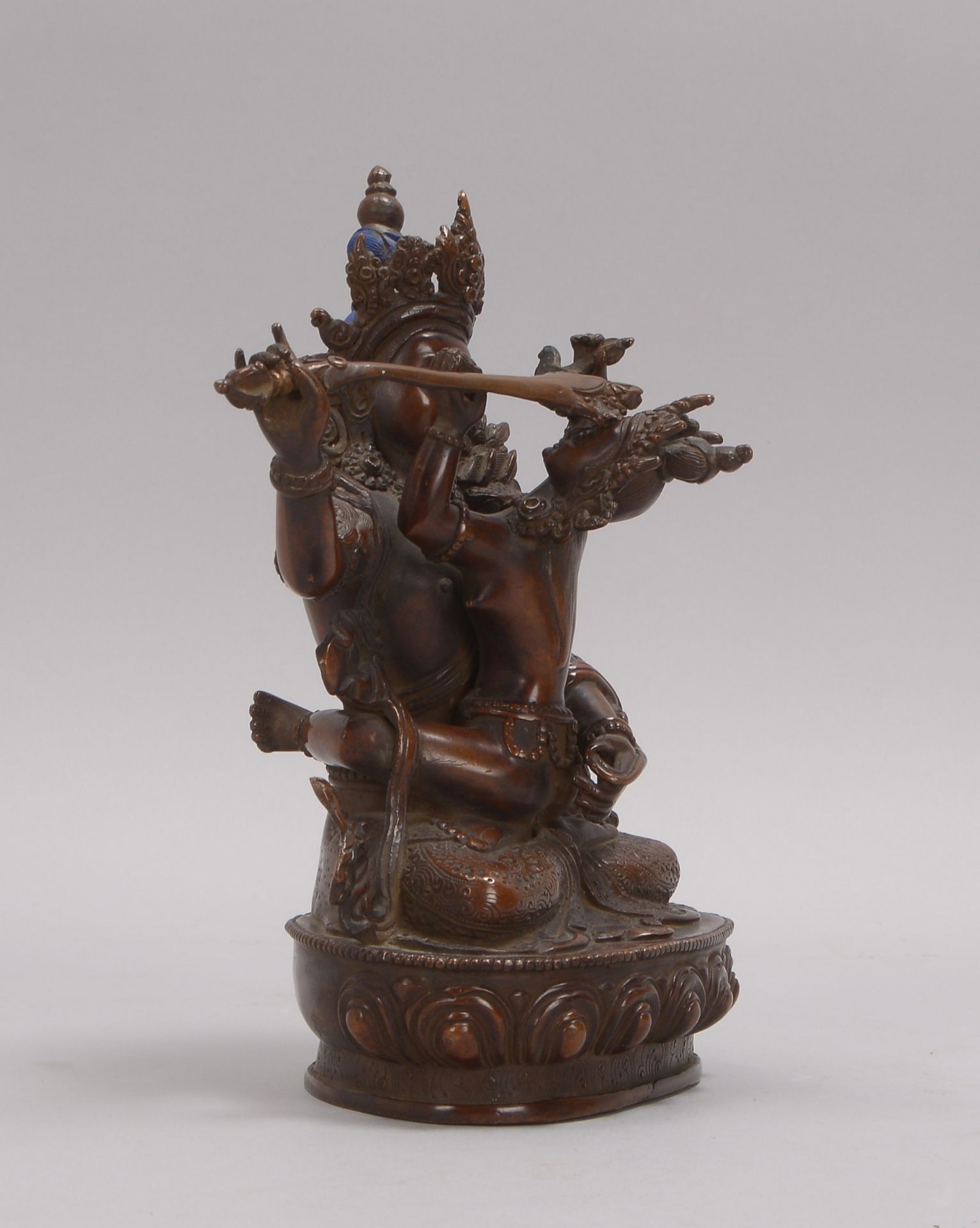 Antike Bronze (buddhistisch - wohl Tibet/Nepal), &#039;Yab-Yum-Vereinigung&#039;, Figur auf Lotussoc - Image 2 of 2