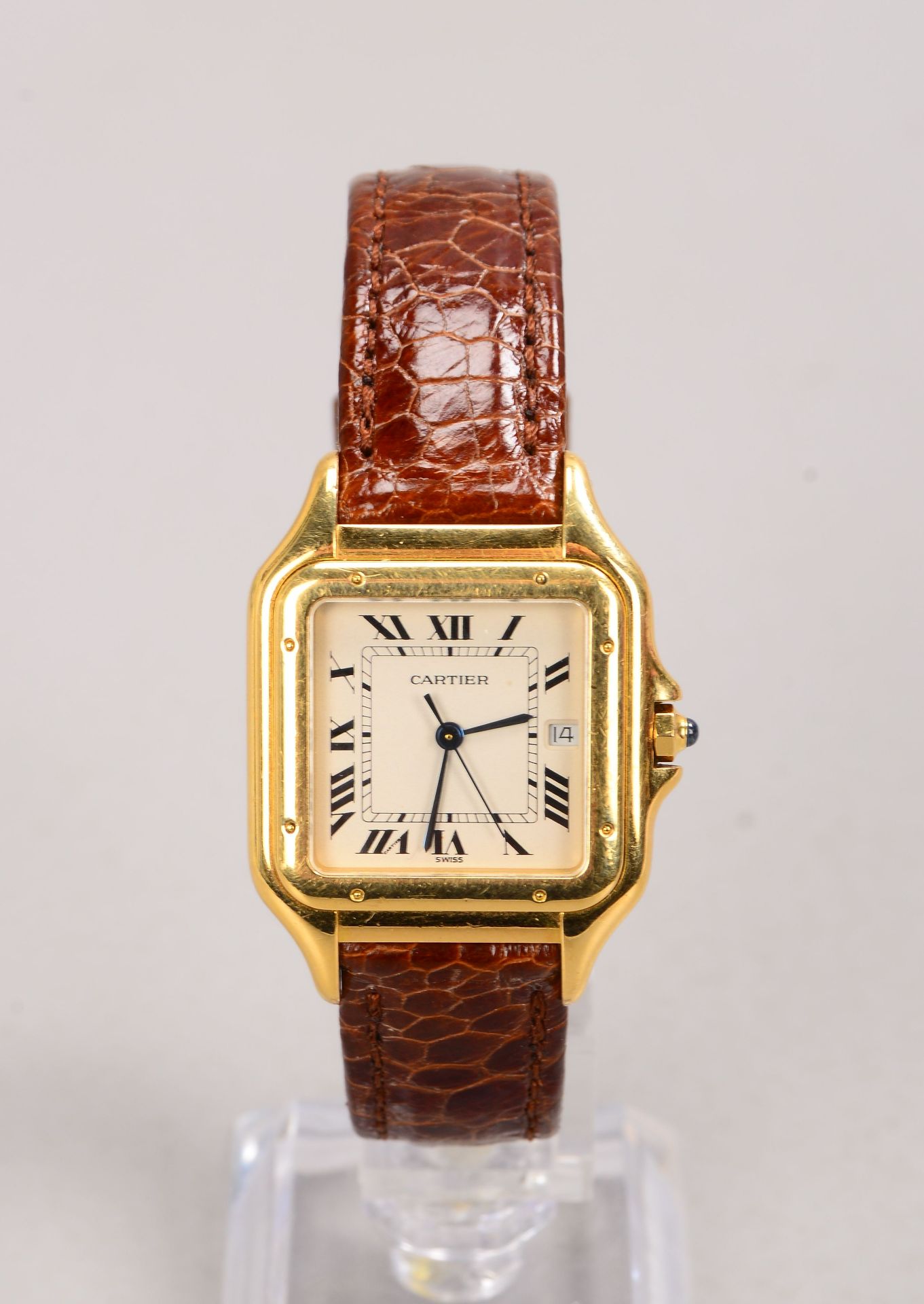 Damenarmbanduhr, Cartier 'Panthère', Quarzwerk, im 18 kt Gold-Gehäuse, Ziffernblatt mit röm. Ziffern