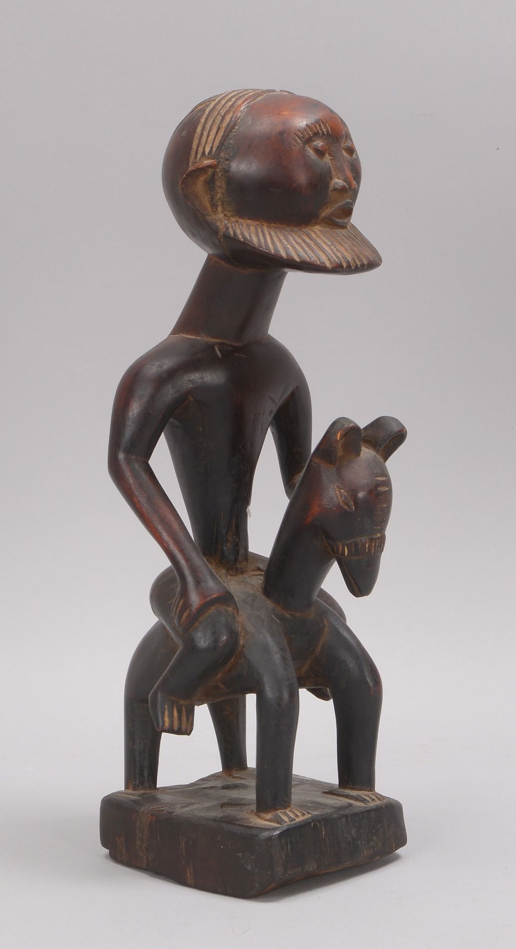 Holzfigur (wohl Benin/Afrika), 'Pferd mit Reiter', Figur handgeschnitzt; Höhe 34 cm - Bild 2 aus 2