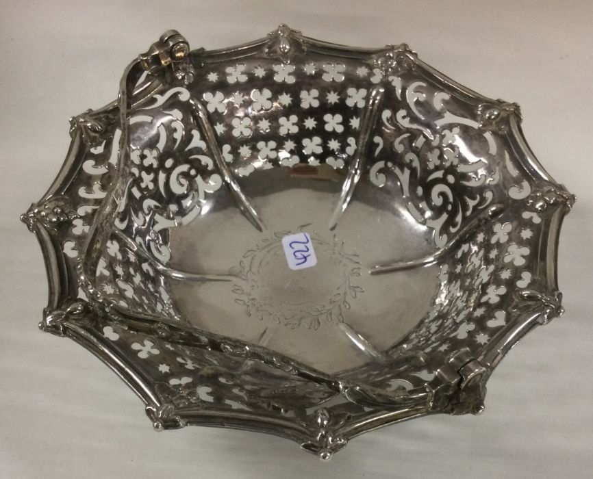 A George III silver pierced basket. By Thomas Pric - Image 2 of 3