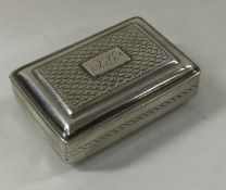 A good Georgian silver snuff box attractively deco