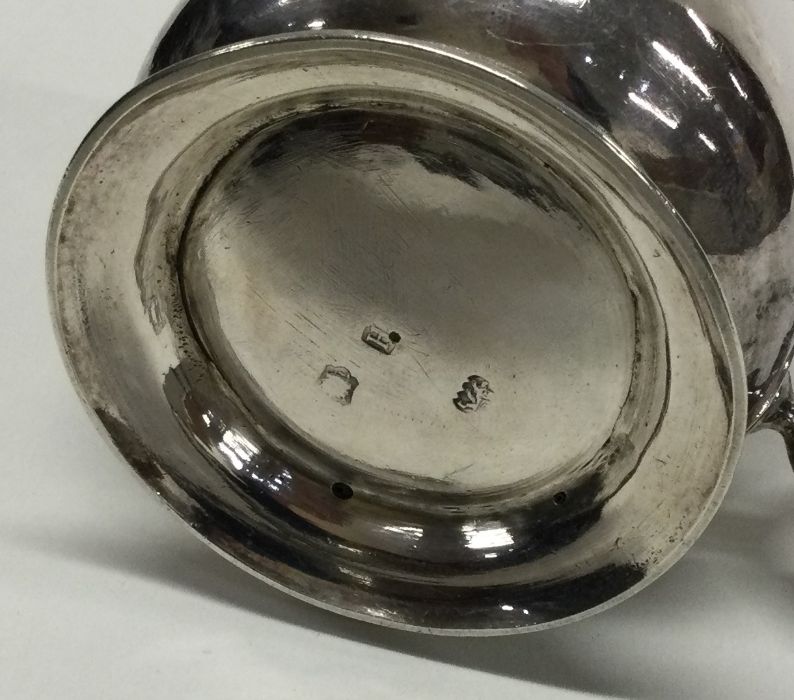 An 18th century Georgian silver cream jug. Approx. - Image 2 of 2